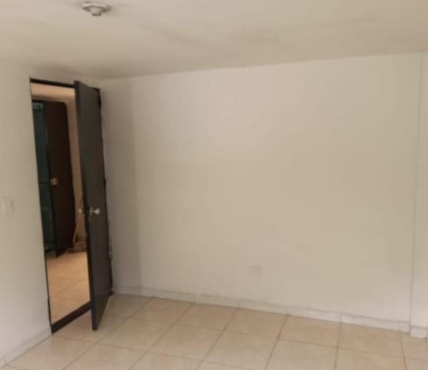 APARTAMENTO EN ARRIENDO EN ROBLEDO COD 10818 - Foto 3
