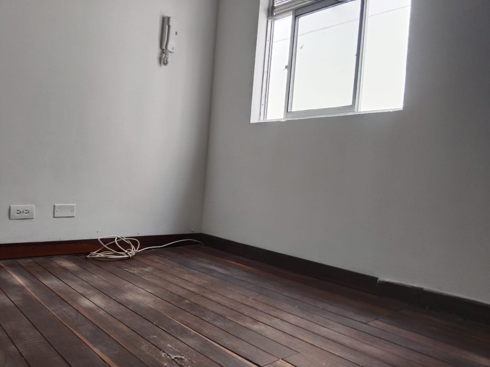 APARTAESTUDIO EN ARRIENDO EN CAMPO VALDES COD  10844  - Foto 6
