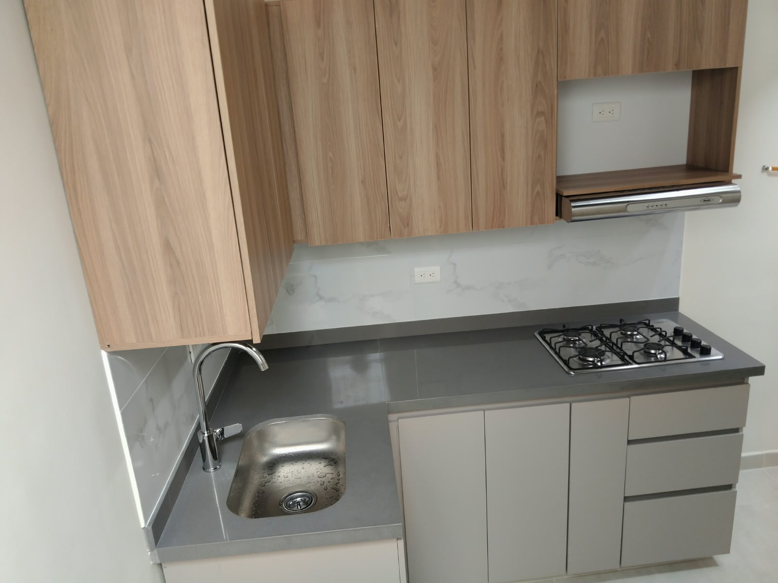 SE ARRIENDA APARTAMENTO BUENOS AIRES COD 10902 - Foto 1