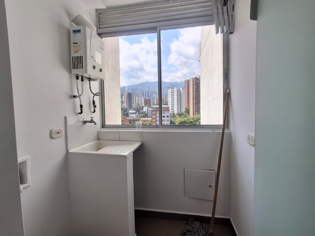 APARTAMENTO EN ARRIENDO EN SABANETA COD 10702 - Foto 15