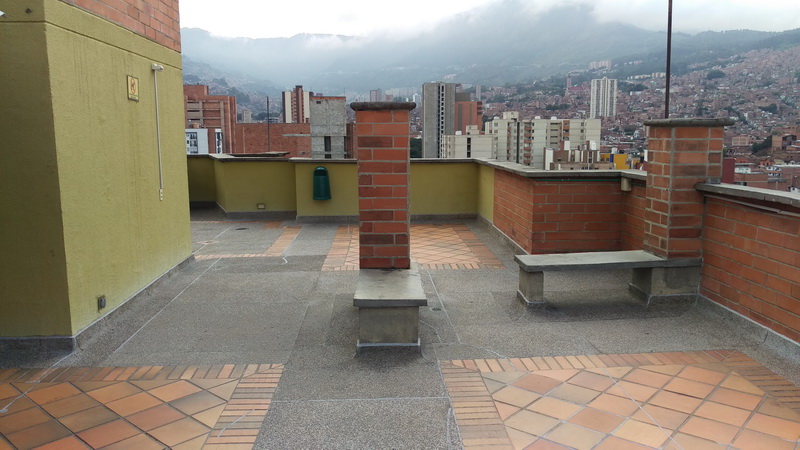 APARTAMENTO EN ARRIENDO EN MEDELLIN COD 4491 - Foto 32