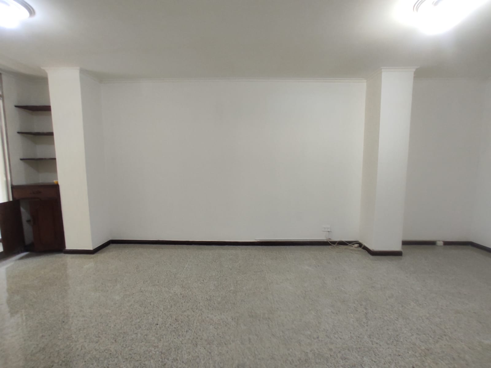 APARTAMENTO EN VENTA EN LAURELES ESTADIO COD 8050 - Foto 4