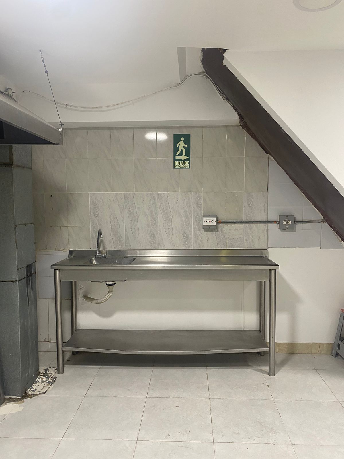 LOCAL EN ARRIENDO EN LAURELES ESTADIO COD 9093 - Foto 3