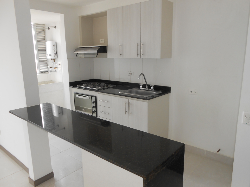 APARTAMENTO EN ARRIENDO EN SABANETA COD 6581