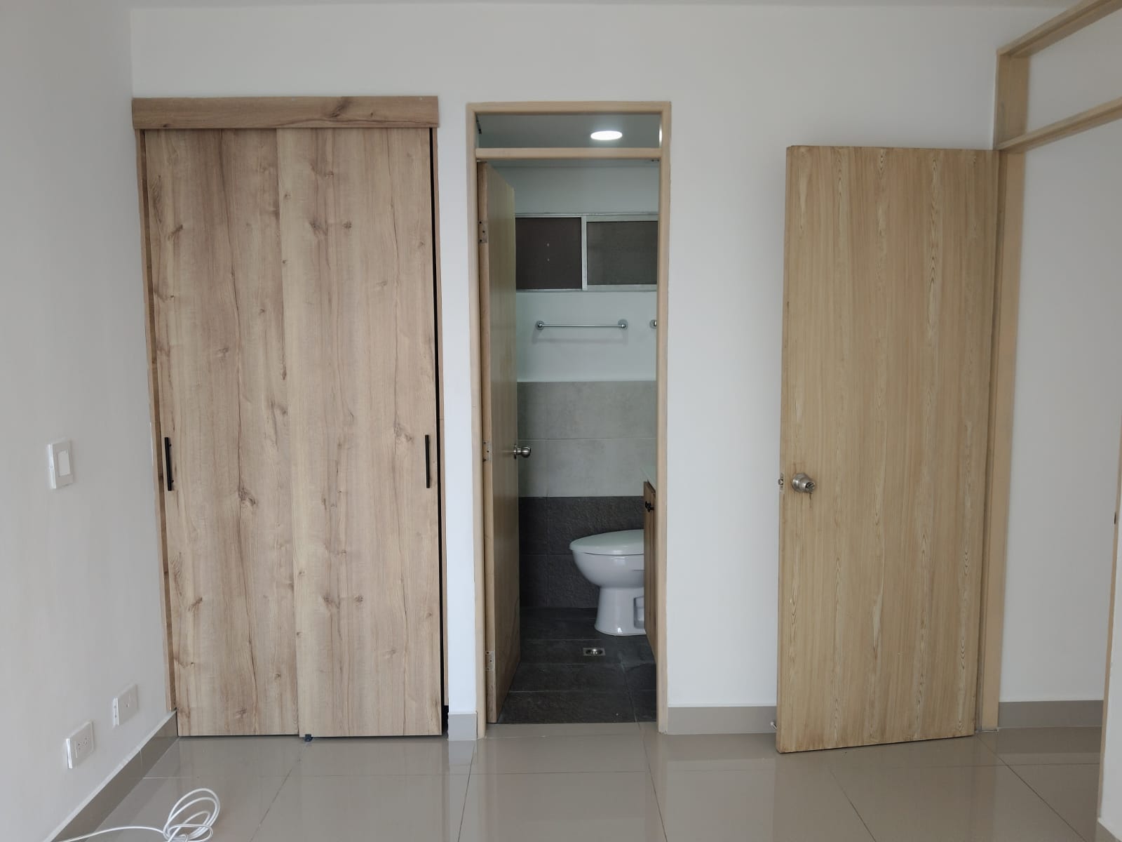 APARTAMENTO EN ARRIENDO EN EL POBLADO COD 10520  - Foto 7