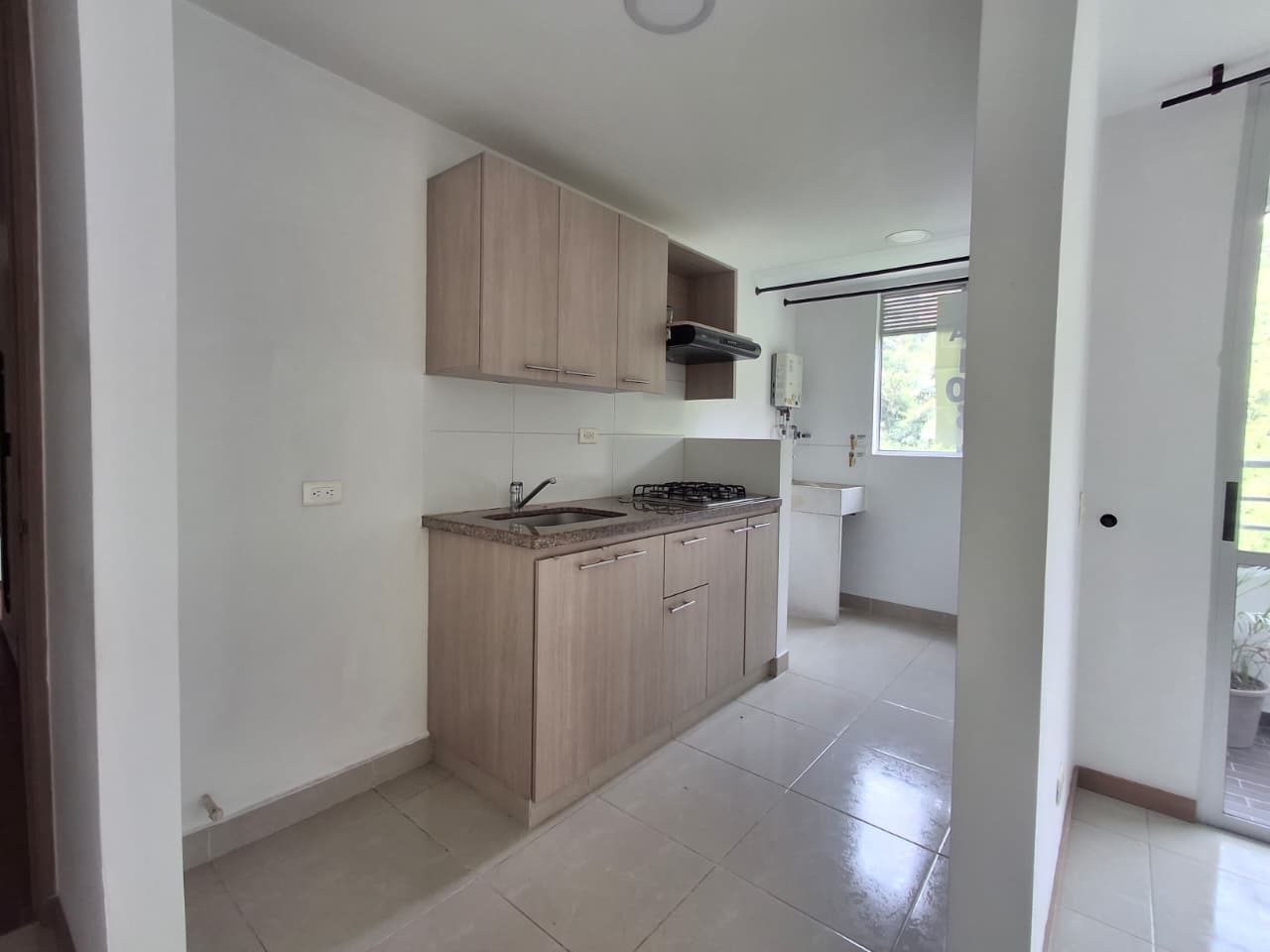 APARTAMENTO EN ARRIENDO EN SABANETA COD 10569