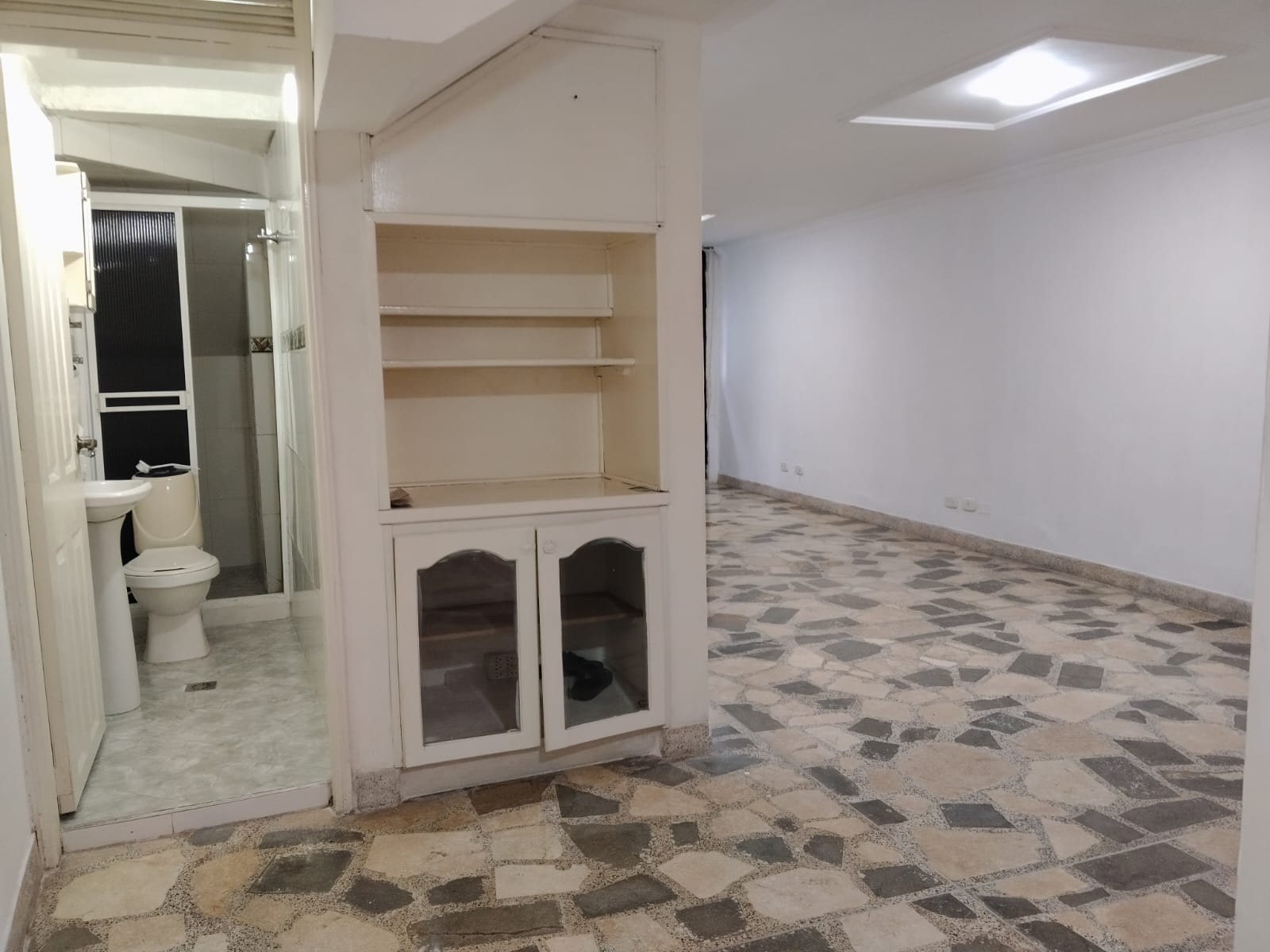 APARTAMENTO EN VENTA EN LA CANDELARIA COD 10619  - Foto 3