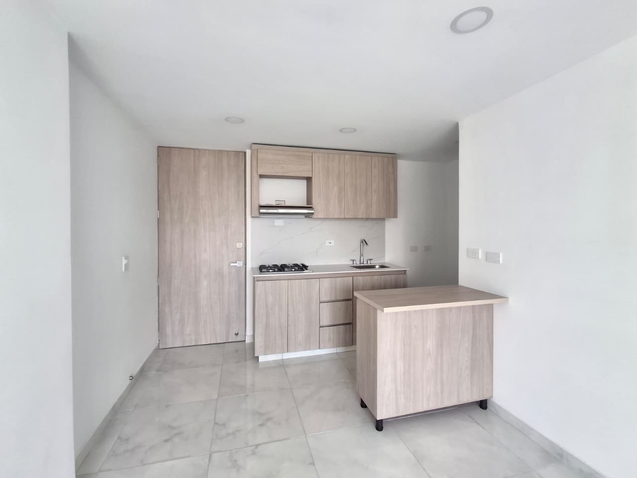 APARTAMENTO EN ARRIENDO EN ITAGUI COD 10629