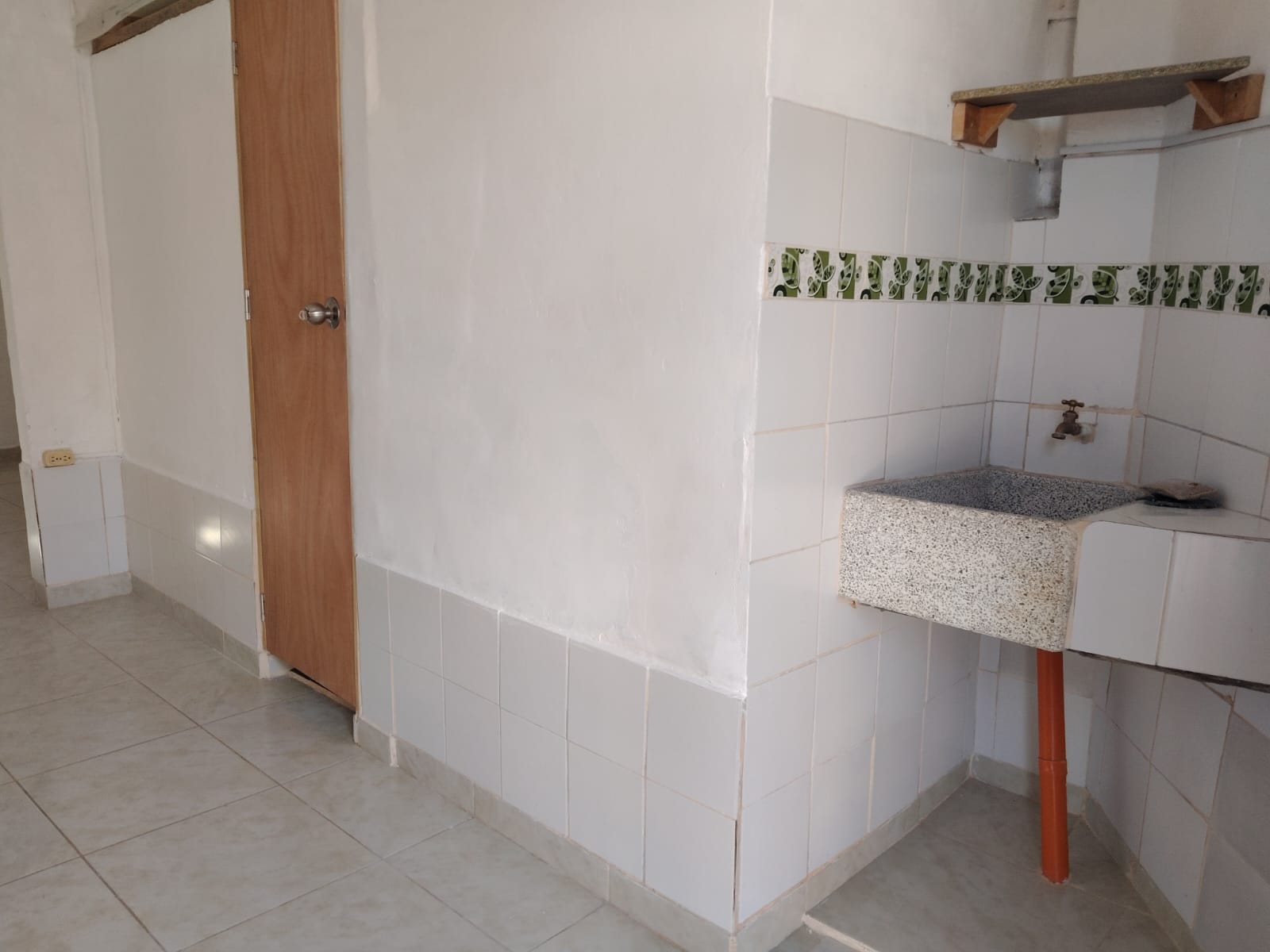 APARTAESTUDIO EN ARRIENDO EN ENCISO COD 10713  - Foto 6