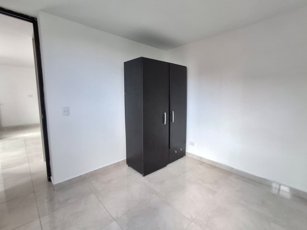 APARTAMENTO EN ARRIENDO EN MEDELLIN COD 10804 - Foto 5