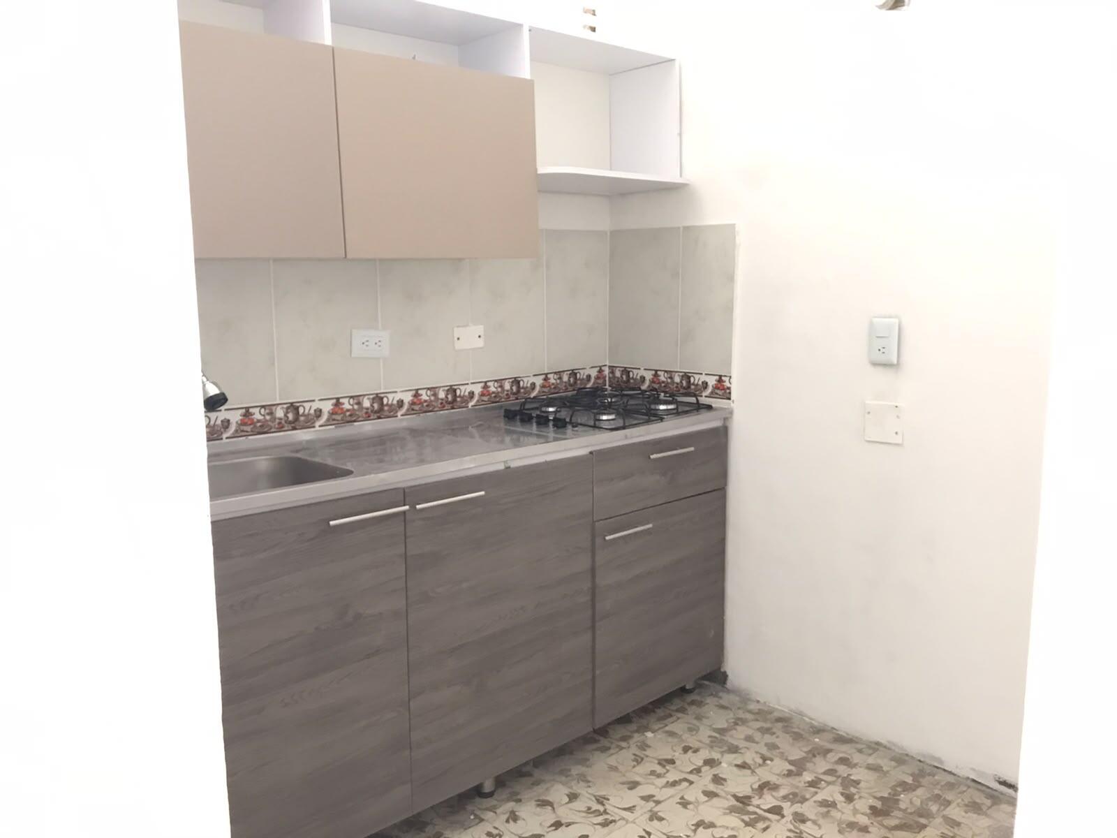 CASA EN ARRIENDO EN DOCE DE OCTUBRE COD 9716 - Foto 1