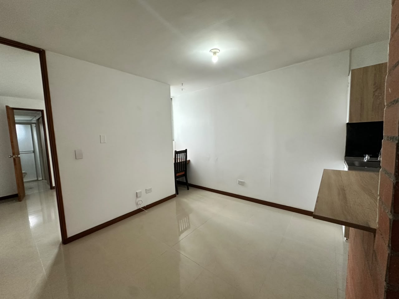 APARTAESTUDIO EN ARRIENDO EN EL CENTRO CÓRDOBA  COD 10893 - Foto 3