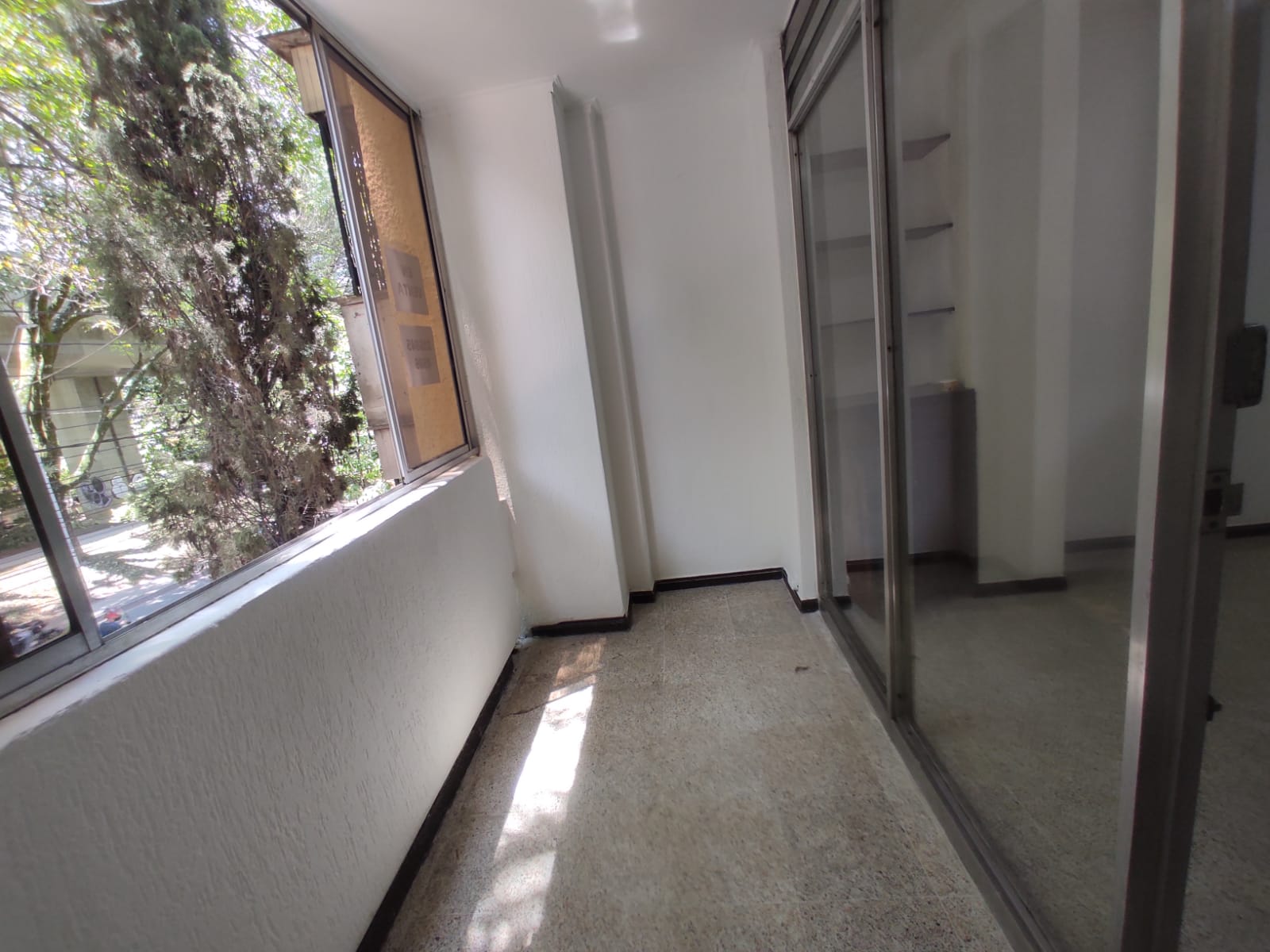 APARTAMENTO EN VENTA EN LAURELES ESTADIO COD 8050 - Foto 13