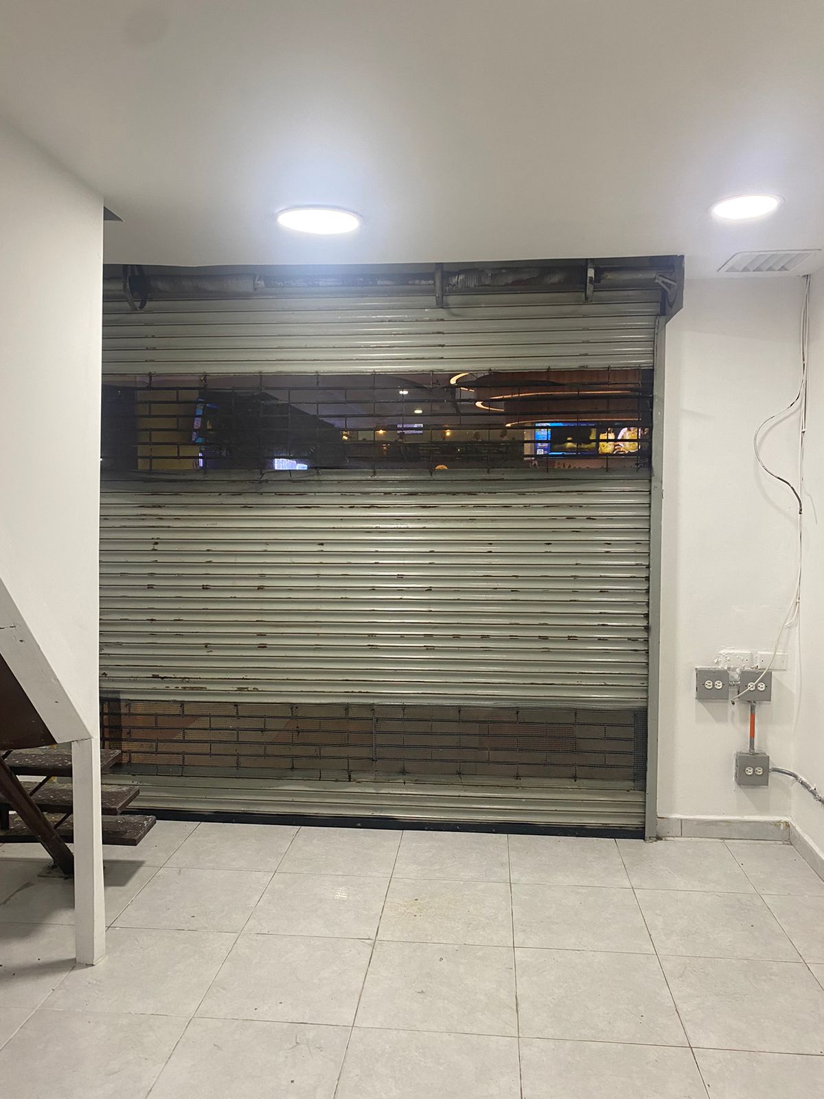 LOCAL EN ARRIENDO EN LAURELES ESTADIO COD 9093 - Foto 6
