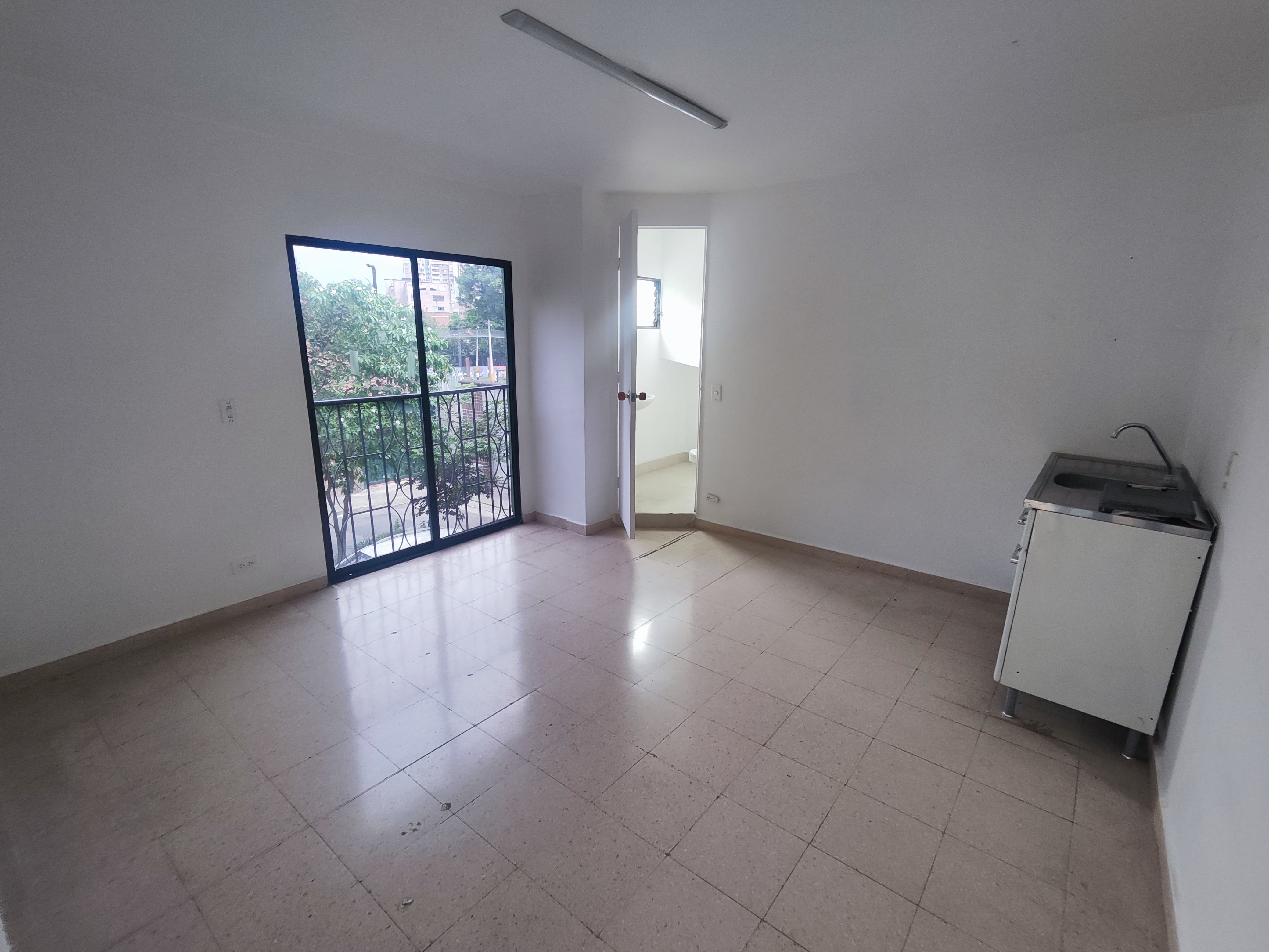 OFICINA EN ARRIENDO EN ENVIGADO COD 9119