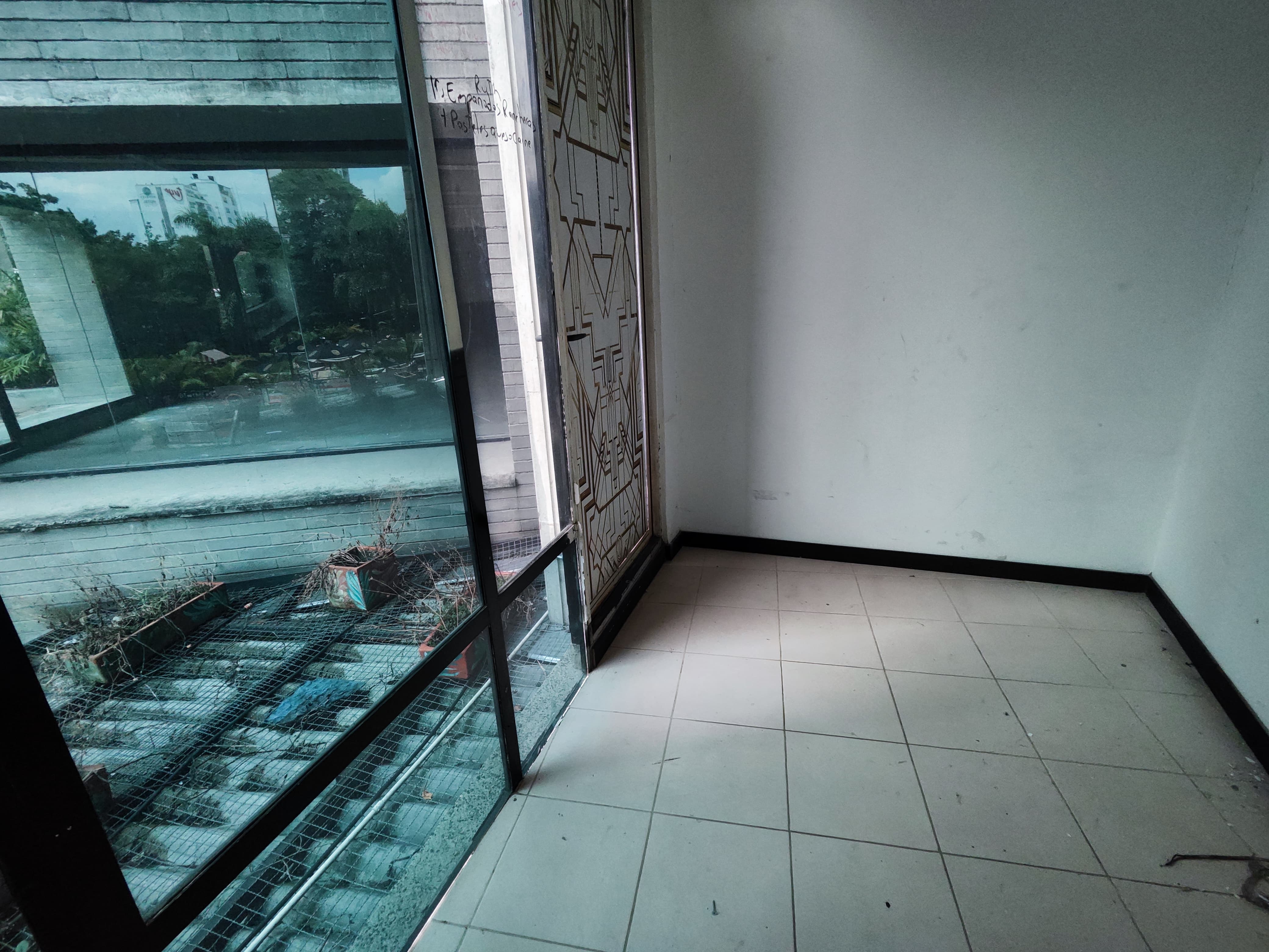 LOCAL EN ARRIENDO EN MEDELLIN COD 9423 - Foto 8
