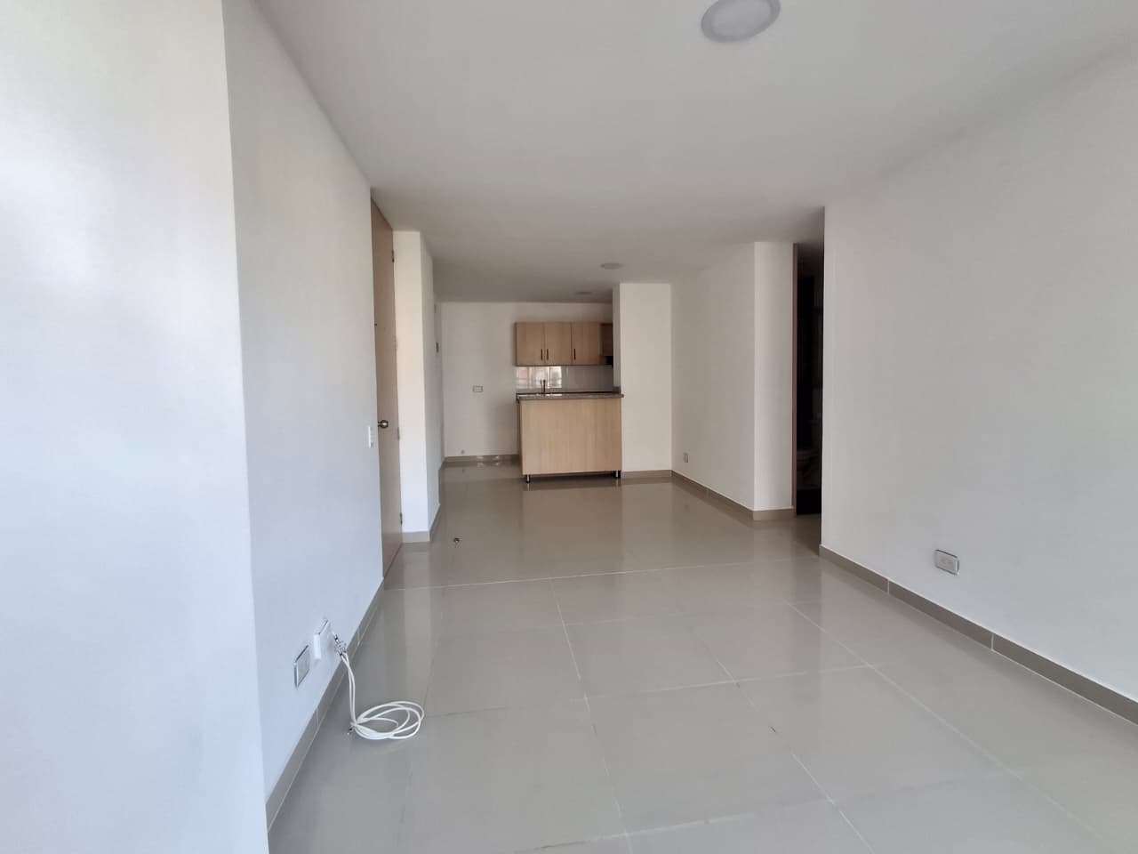 APARTAMENTO EN ARRIENDO EN SABANETA COD 10723 - Foto 2