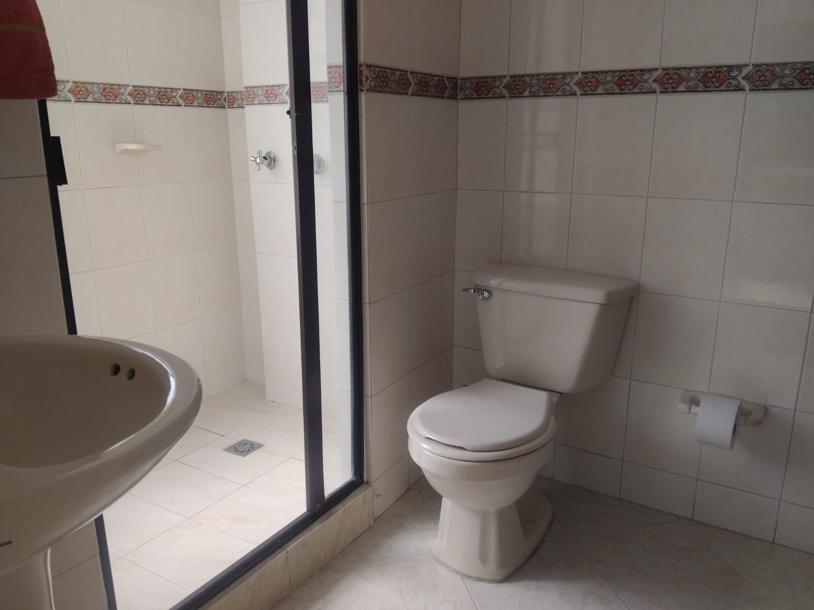 APARTAMENTO EN ARRIENDO EN LA CANDELARIA COD 10758  - Foto 6