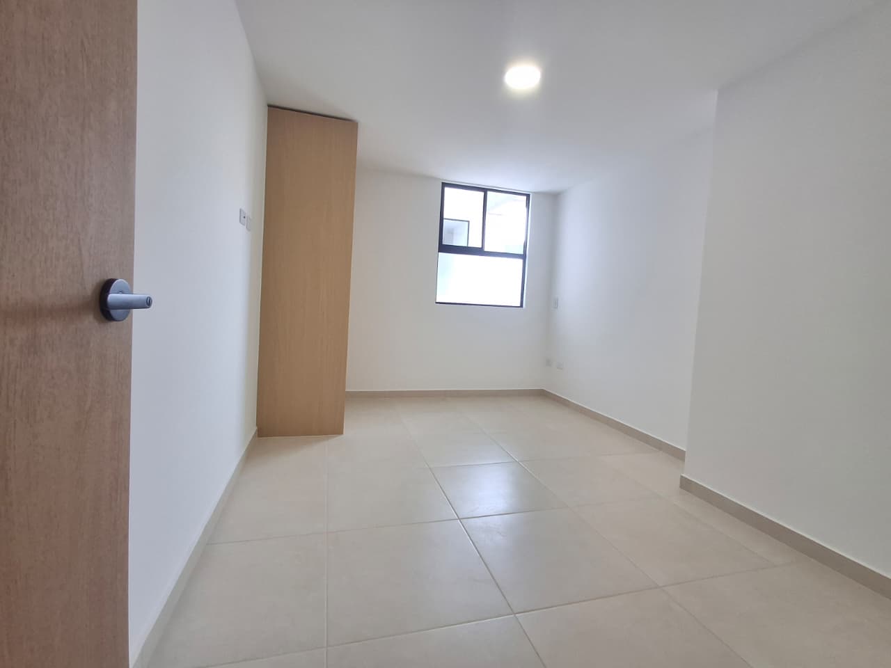 APARTAESTUDIO EN ARRIENDO EN SABANETA COD 10788 - Foto 2