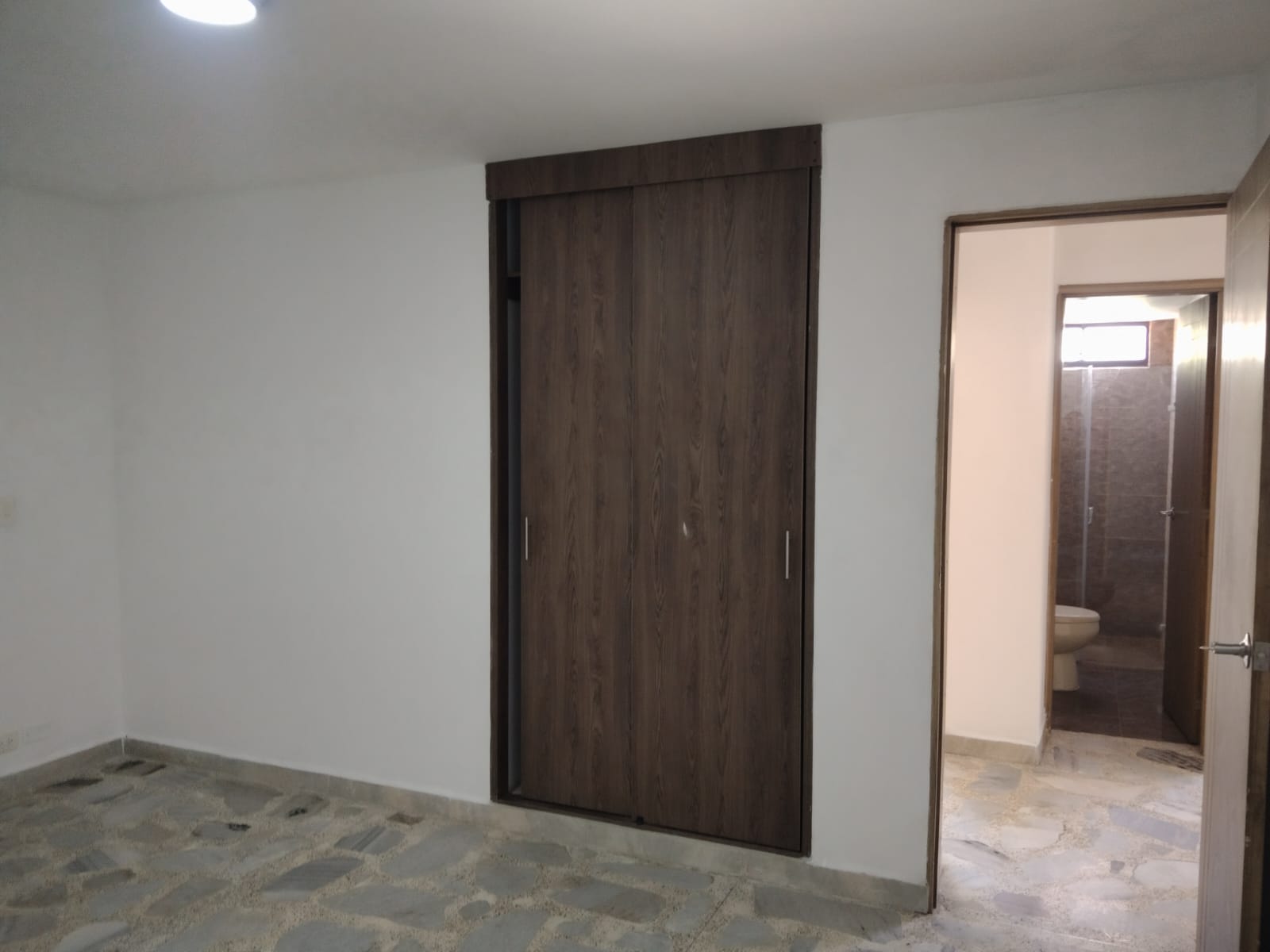 APARTAMENTO EN ARRIENDO EN LA CANDELARIA COD 10783  - Foto 8