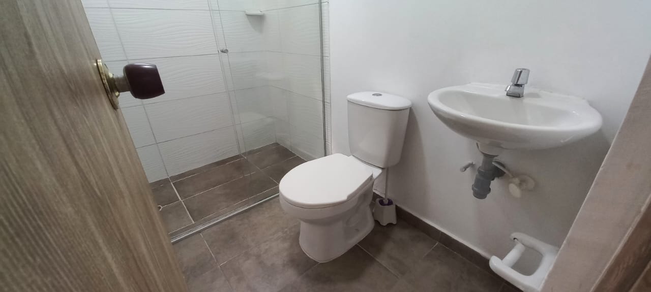 APARTAMENTO EN ARRIENDO EN BOSTON  COD 10847  - Foto 7