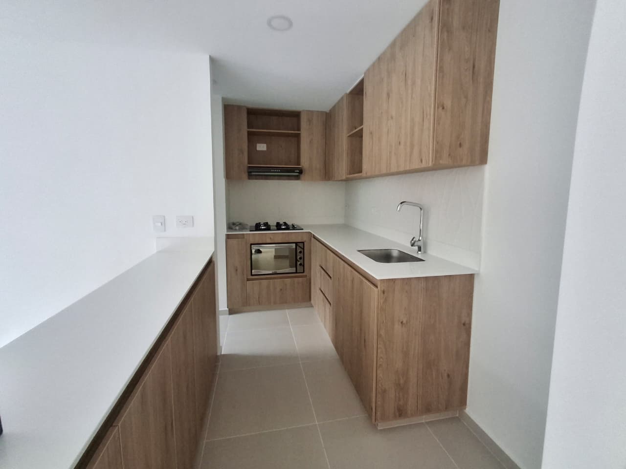 APARTAMENTO EN ARRIENDO ENVIGADO COD 10916 - Foto 1