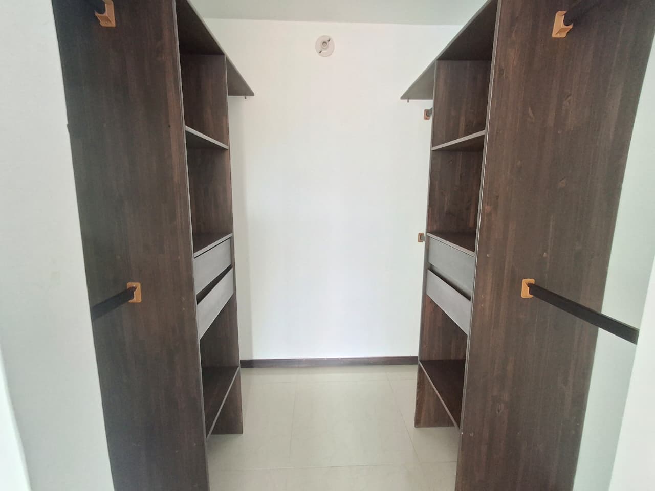APARTAMENTO EN ARRIENDO EN SABANETA COD 10664 - Foto 7