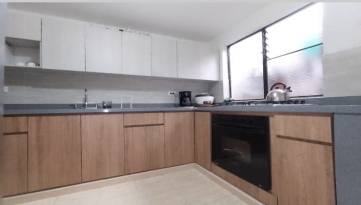 CASA EN VENTA EN SABANETA COD 9535