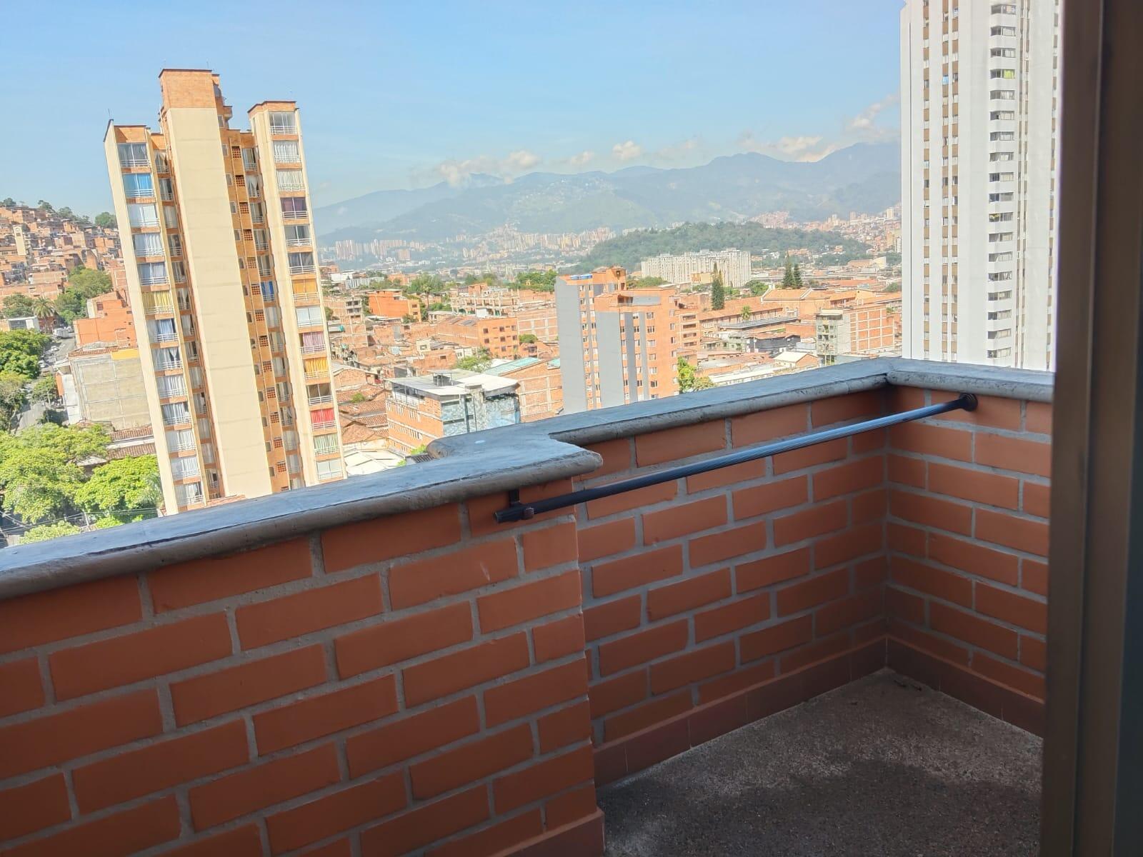 APARTAMENTO EN ARRIENDO EN BOMBONA COD 8965 - Foto 4
