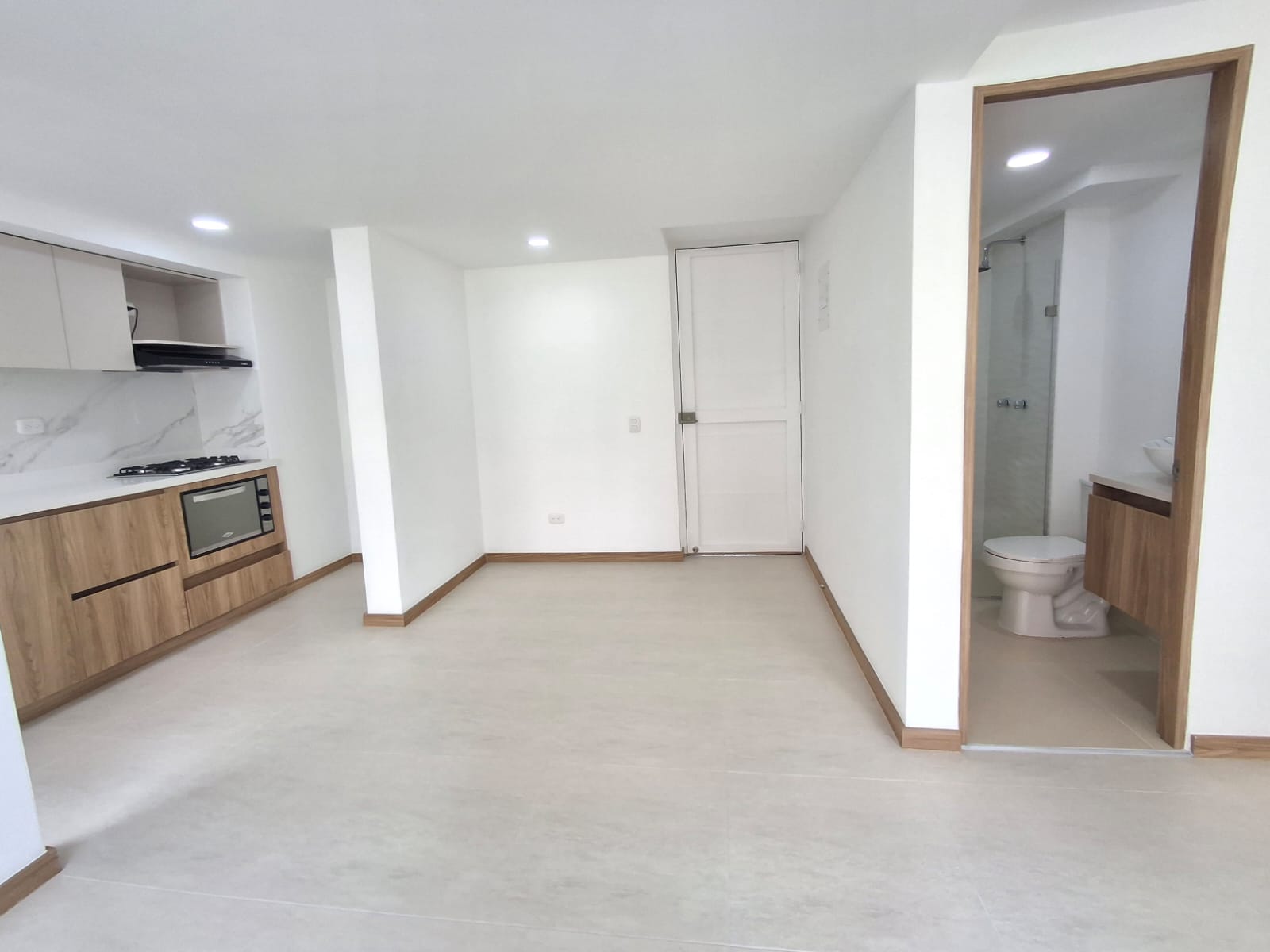 APARTAMENTO EN ARRIENDO EN RIONEGRO COD 10166 - Foto 2