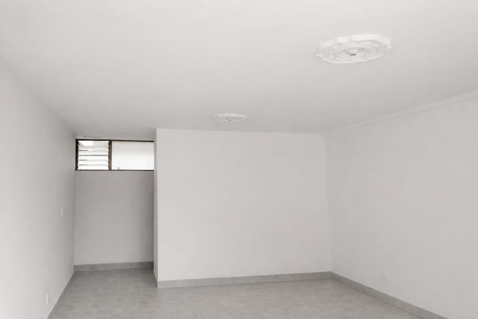 CASA EN ARRIENDO EN BELEN NOGAL  COD 10537  - Foto 3