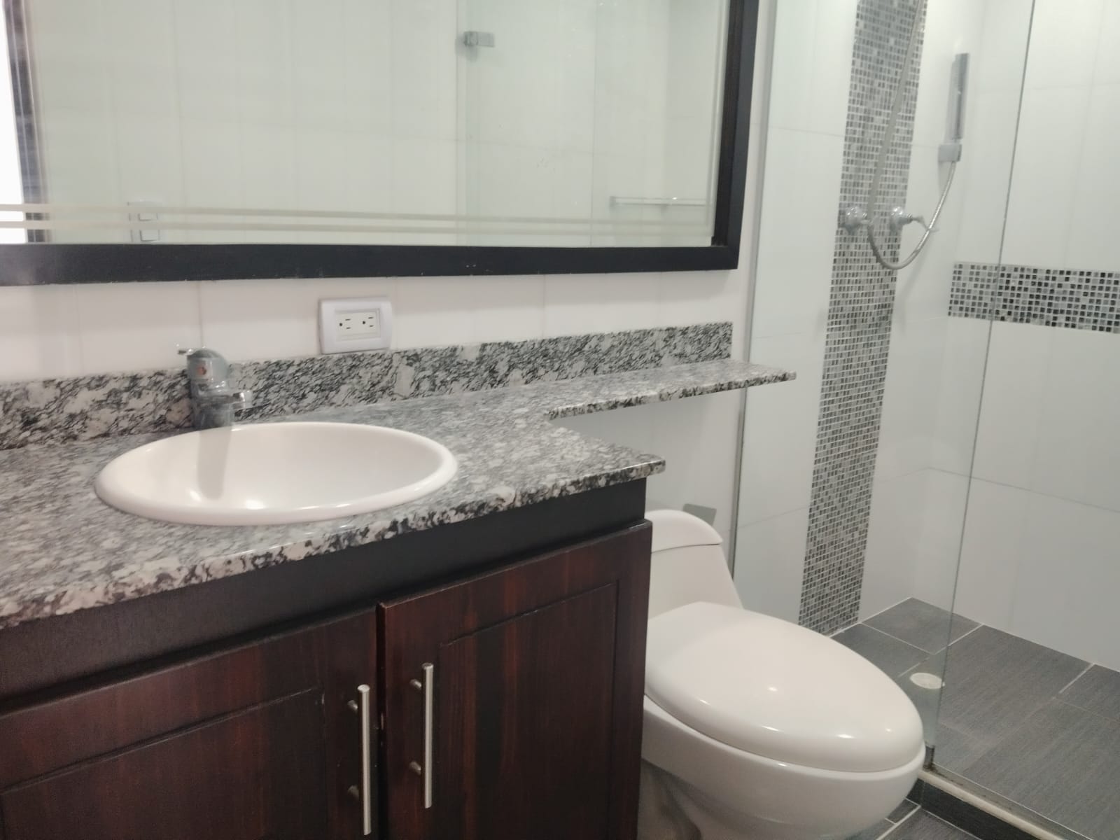 APARTAMENTO EN ARRIENDO EN LA CANDELARIA COD  10644 - Foto 10