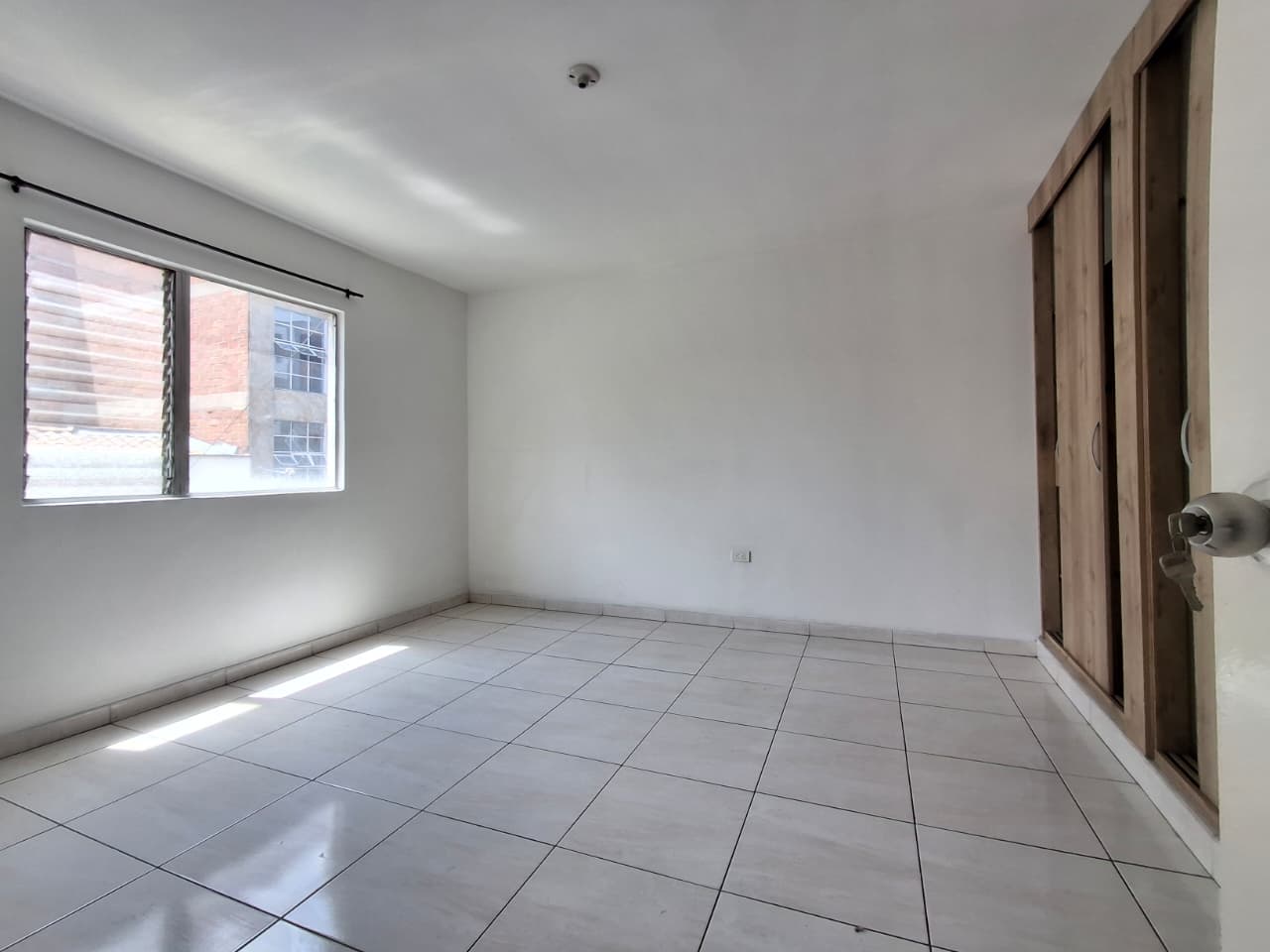 CASA EN ARRIENDO EN ITAGUI COD 10766 - Foto 2