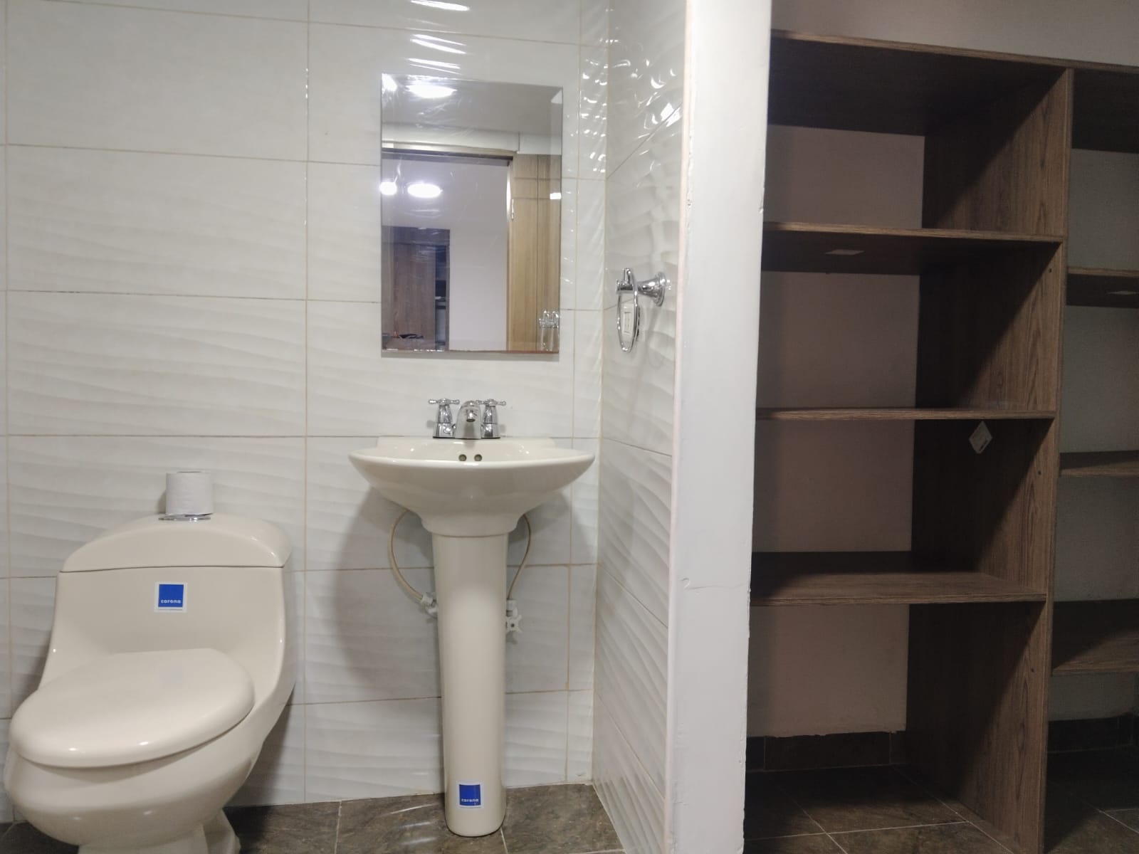 APARTAMENTO EN ARRIENDO EN LA CANDELARIA COD 10783  - Foto 9