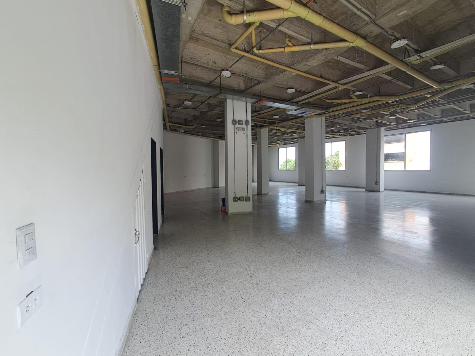 LOCAL EN ARRIENDO EN ROBLEDO COD 10812 - Foto 3
