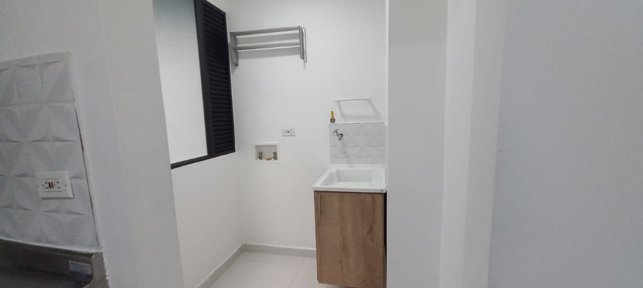 APARTAMENTO EN ARRIENDO EN BOSTON  COD 10847  - Foto 8