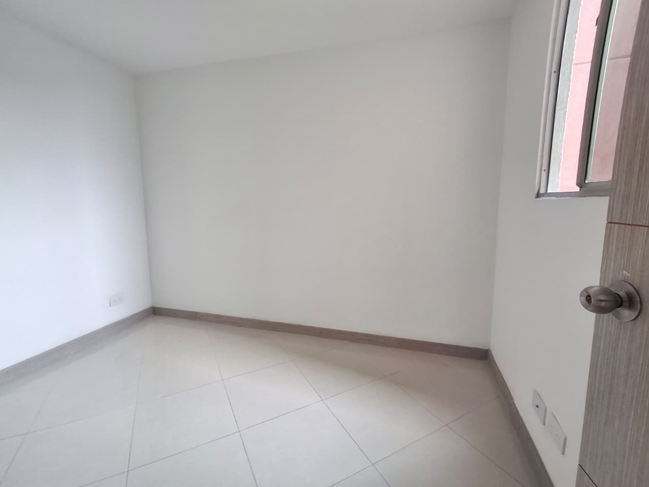 APARTAMENTO EN ARRIENDO SAN ANTONIO DE PRADO COD 10915 - Foto 13