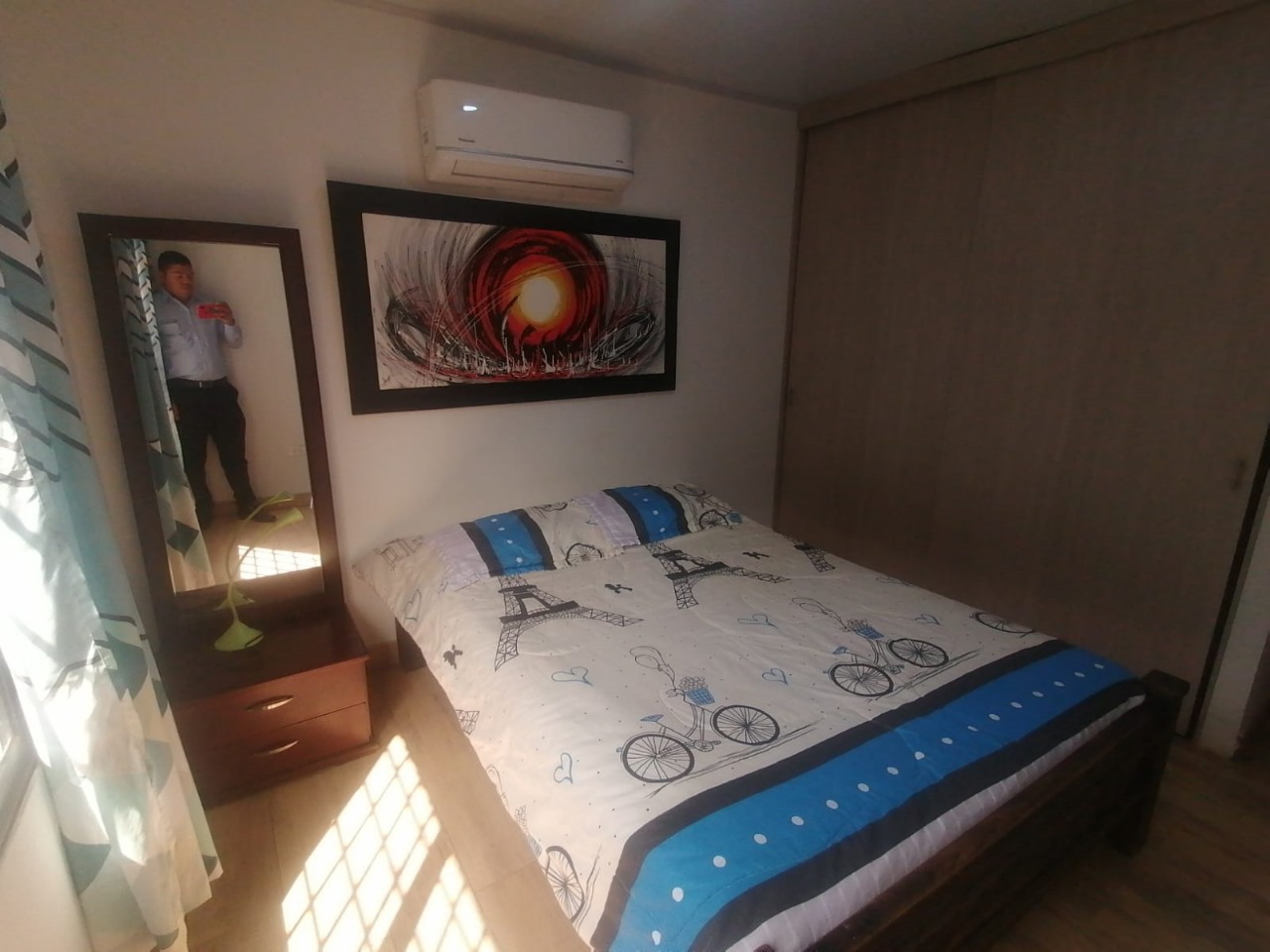 ALQUILER DE APARTAESTUDIO AMOBLADO 2do PISO BARRIO EL BOSQUE