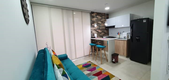 SE VENDE APARTAESTUDIO E.D. TORRE MANTIS - SAN FERNANDO, CALI