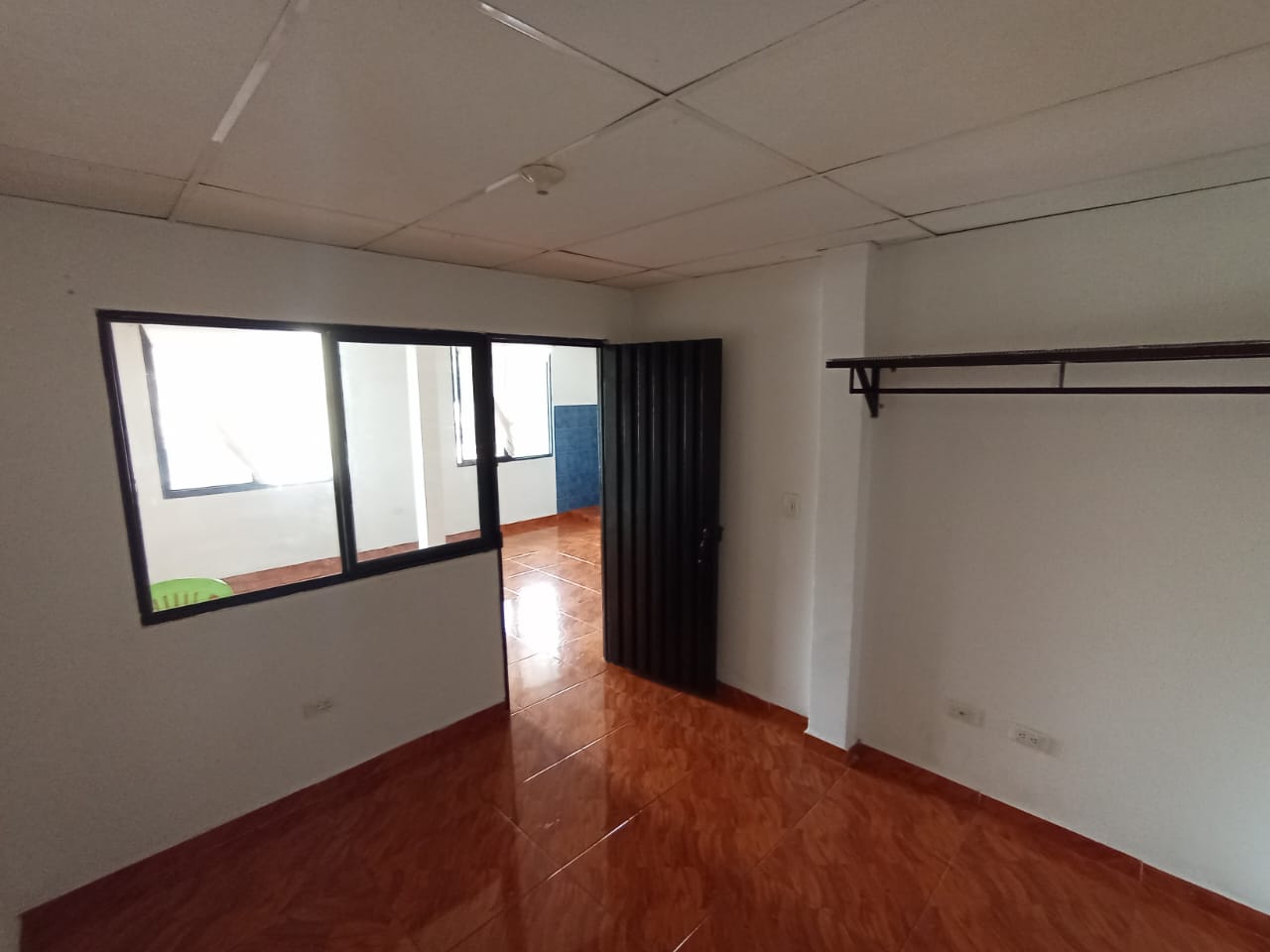 ALQUILER DE APTO 3er PISO BARRIO LOS ANDES