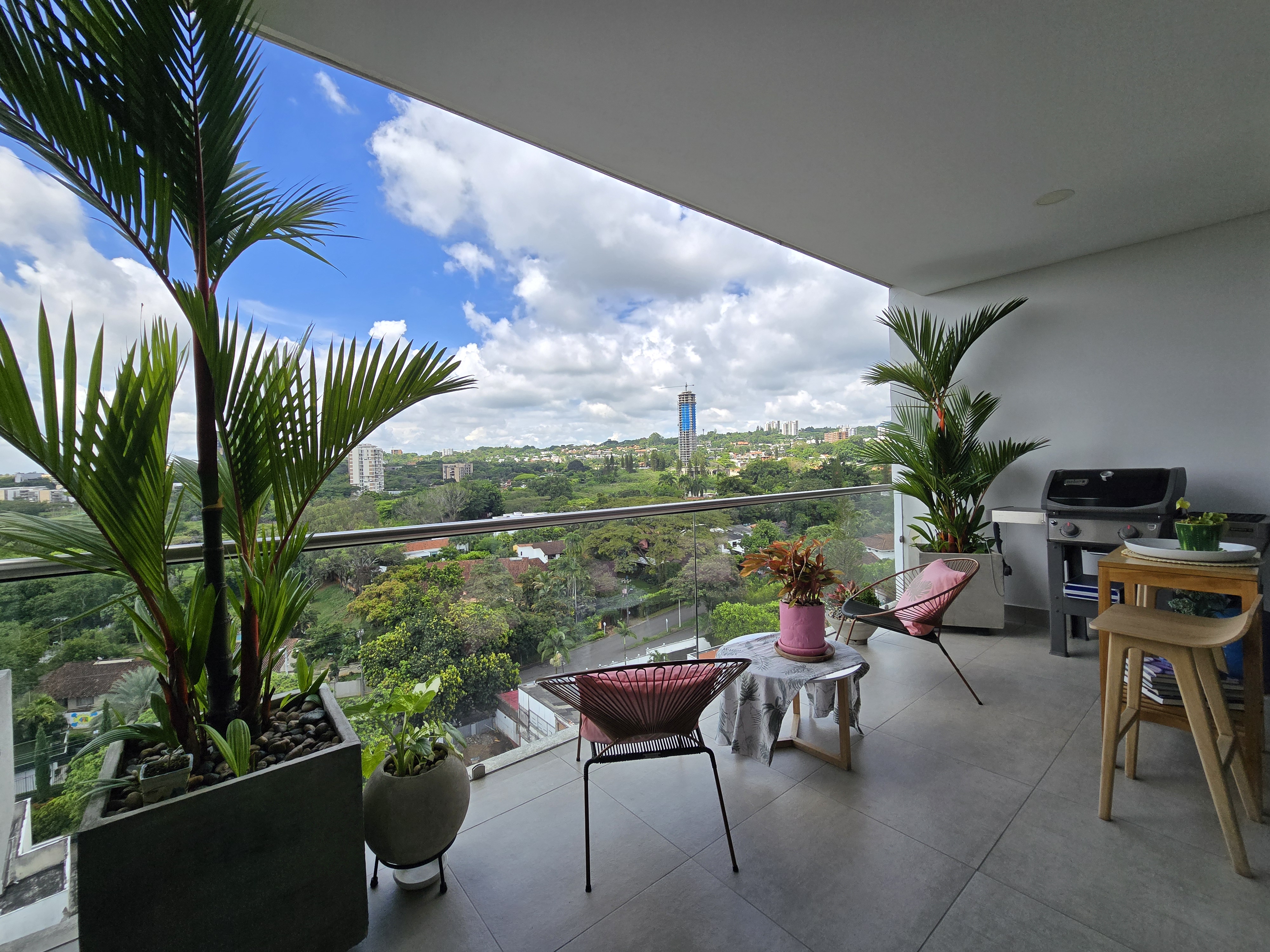APARTRAMENTO EN VENTA ED. MONTEROSSO - CIUDAD JARDIN