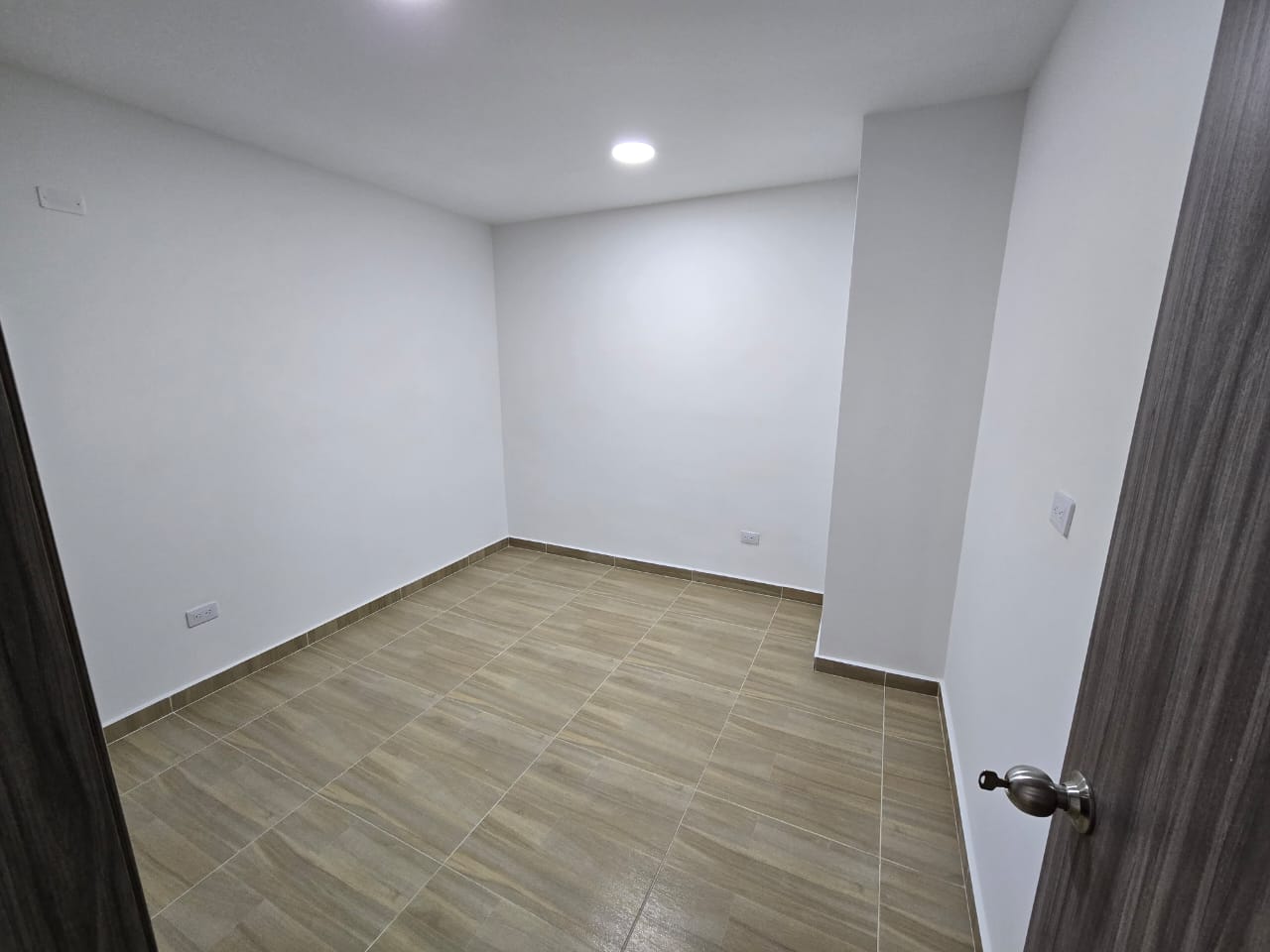 Alquiler Apartamento Nuevo 3er Piso Sector Ingenio