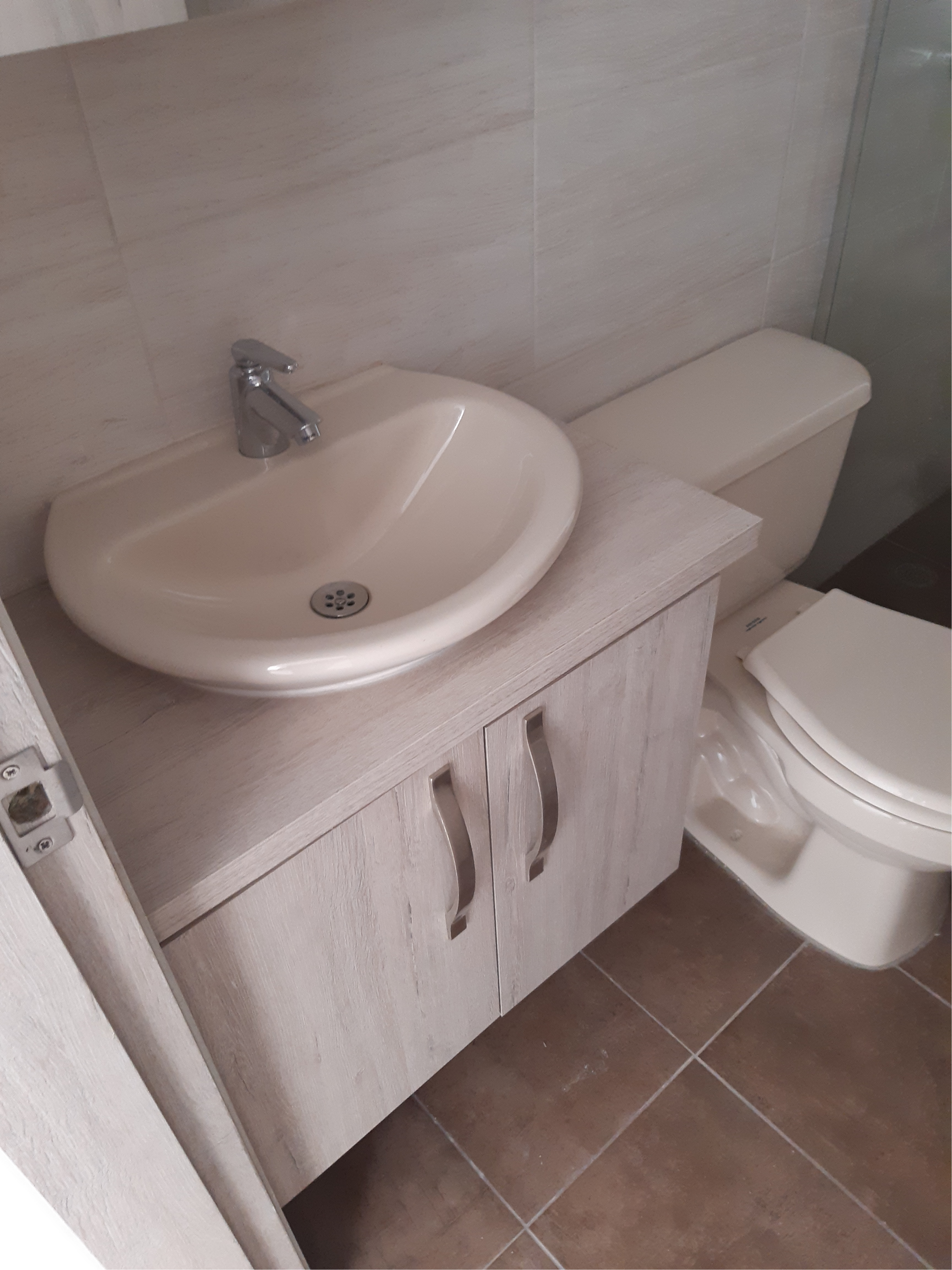 ALQUILER DE APTO 7mo PISO CONJUNTO GUATAVITA