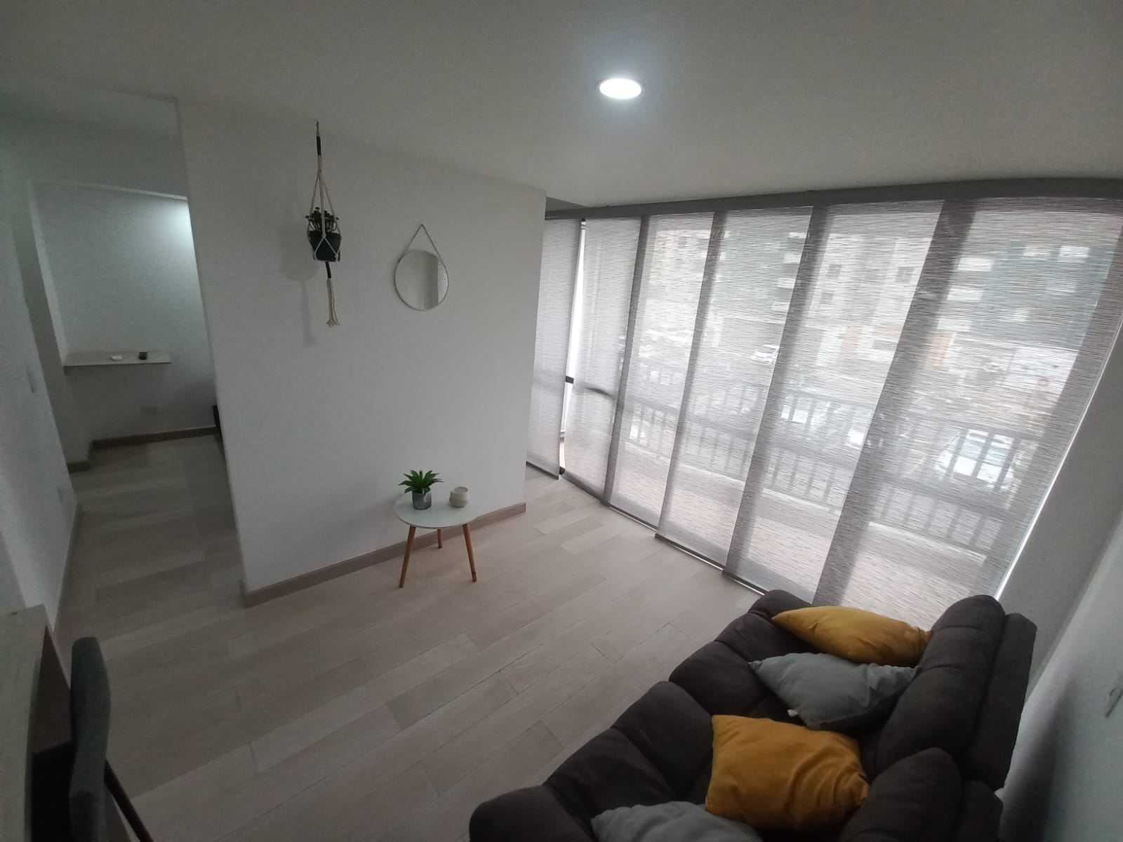 ALQUILER DE APARTAESTUDIO 2do PISO ALTO LIVING