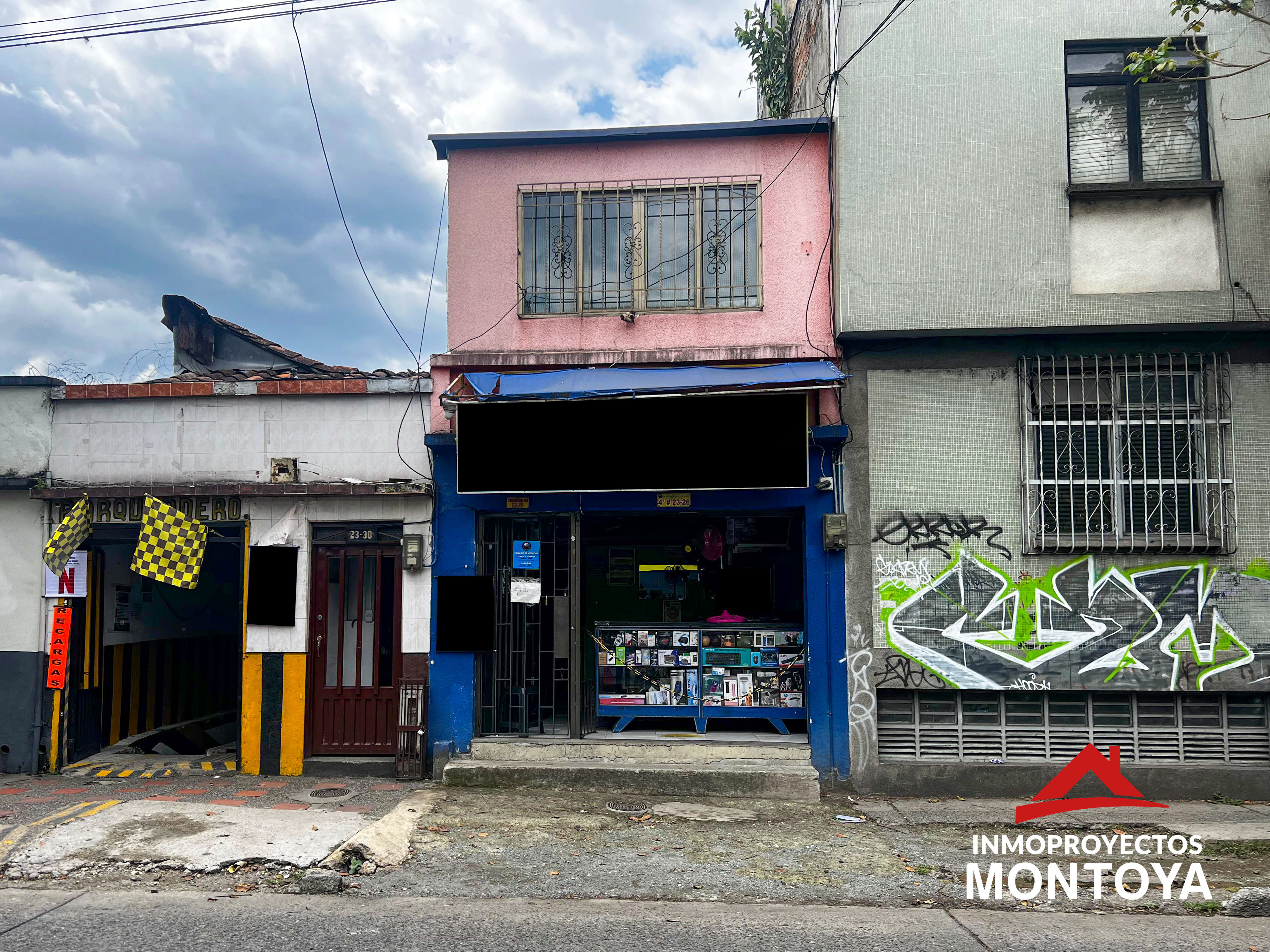 Casa comercial en la cra 4 con 23, centro de Pereira