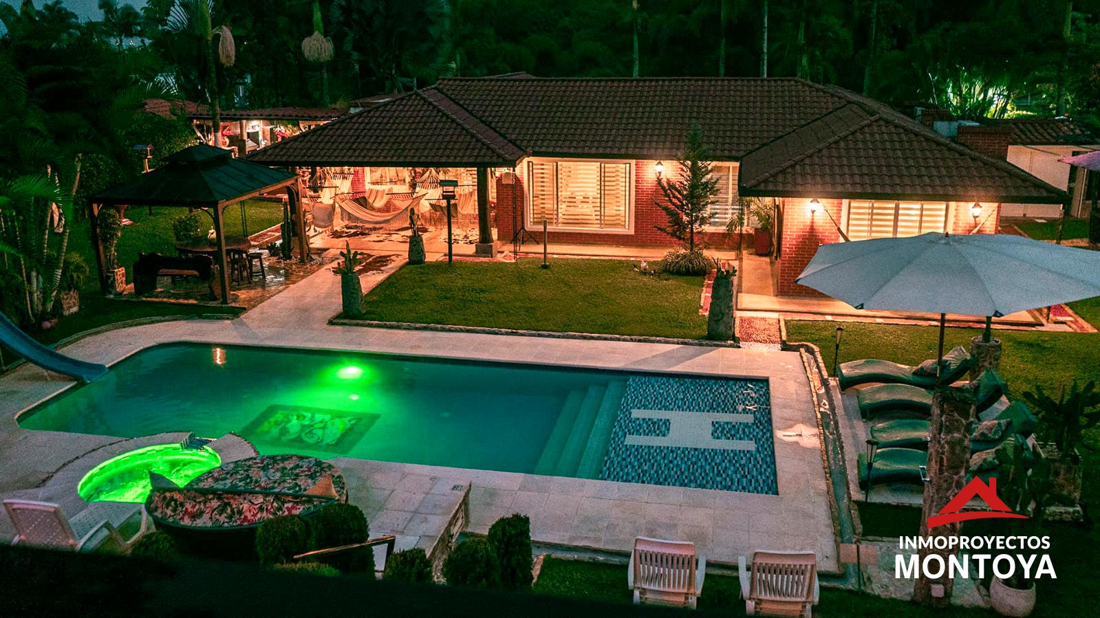 Casa de lujo en condominio, Cerritos-El Tigre, Pereira