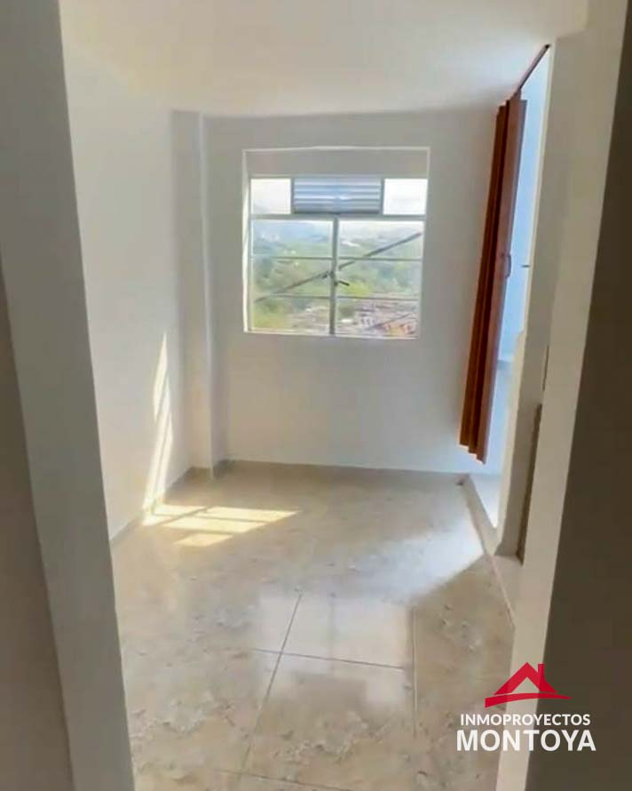 Casa esquinera con 5 rentas en Villavicencio, Pereira