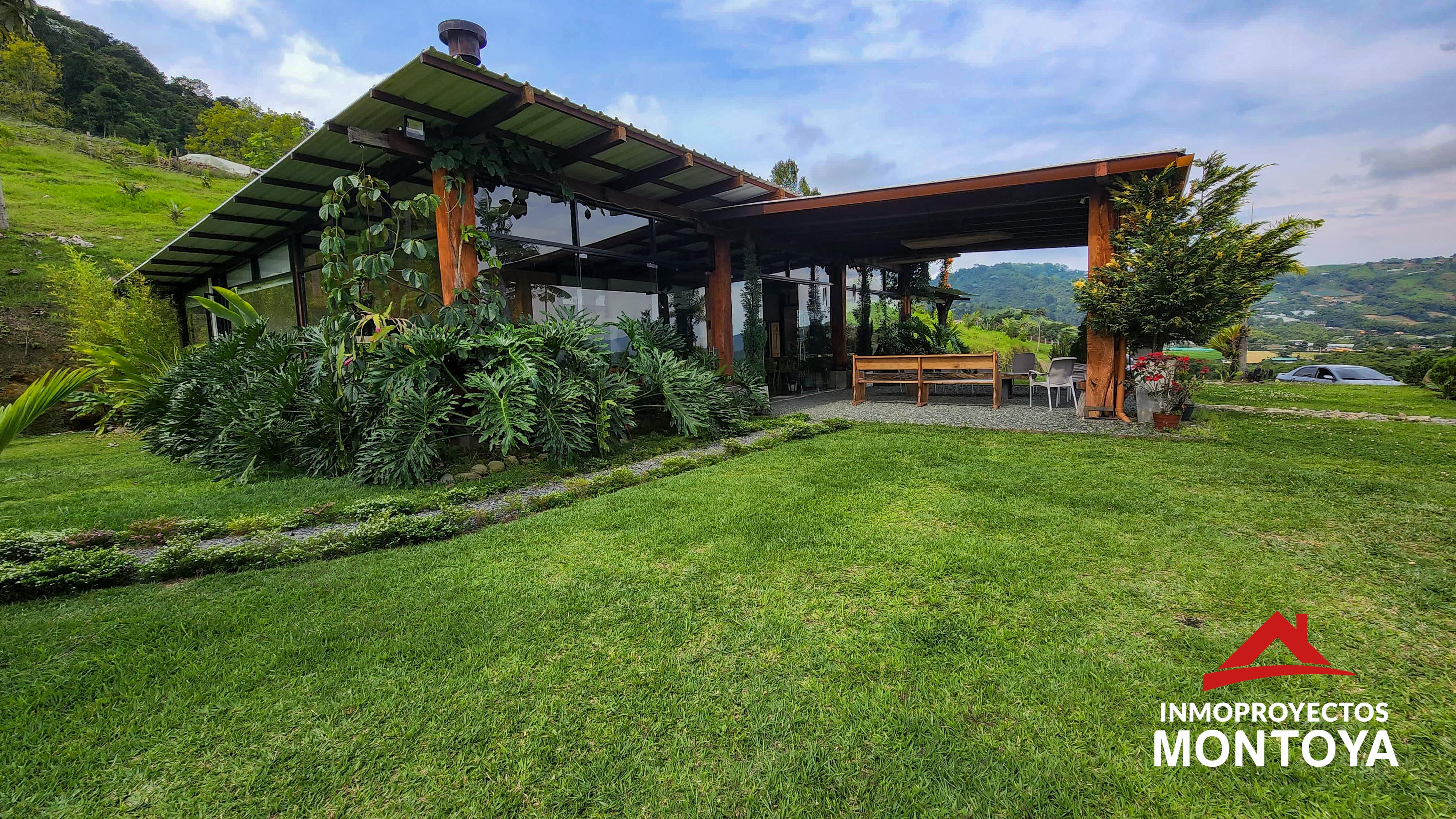 Espectacular casa-finca en La Florida, Pereira