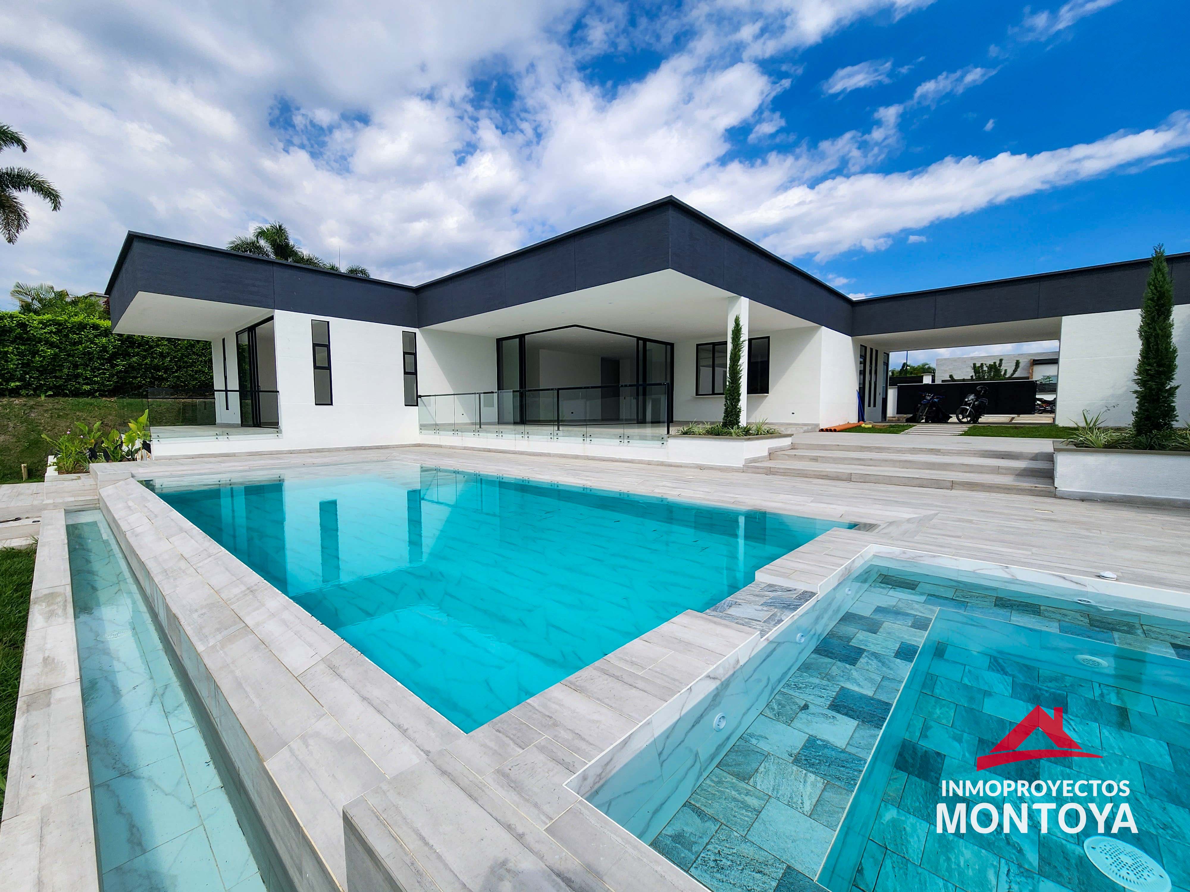 Casa de lujo nueva? en condominio, Combia, Pereira