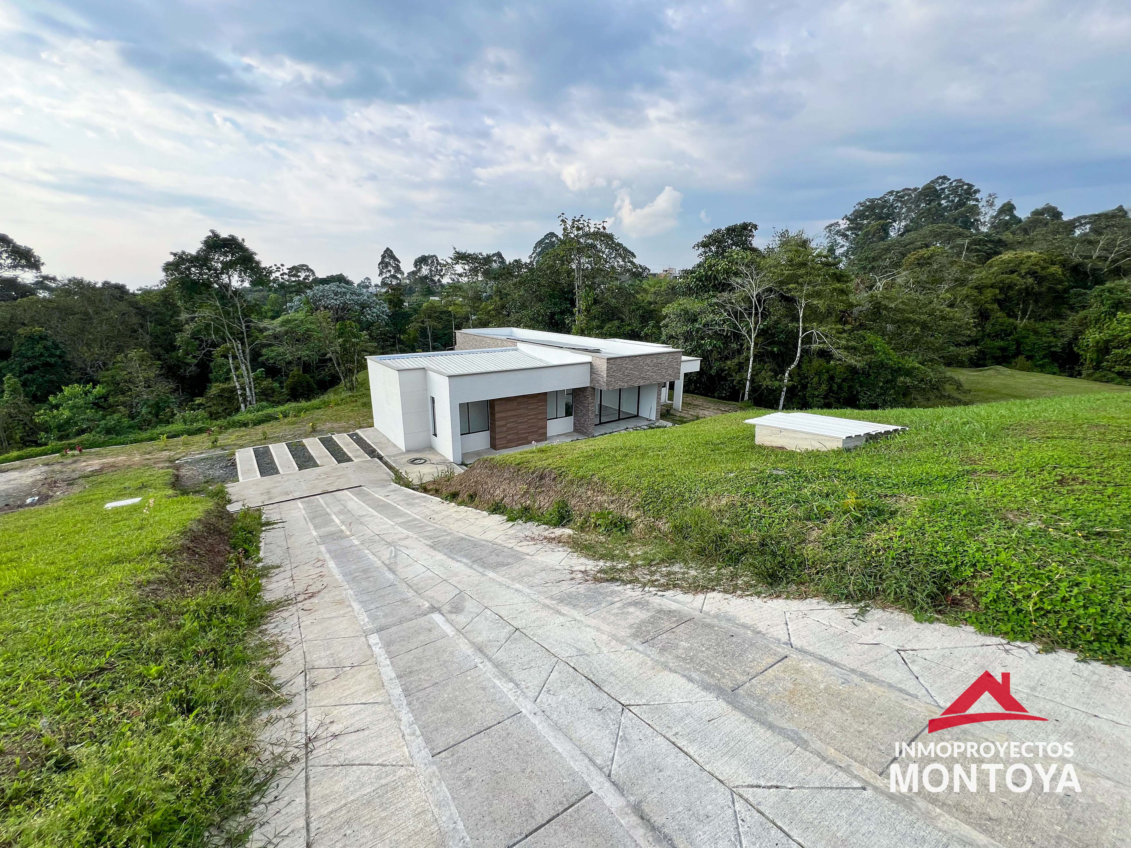 Casa nueva en condominio, Condina, Pereira